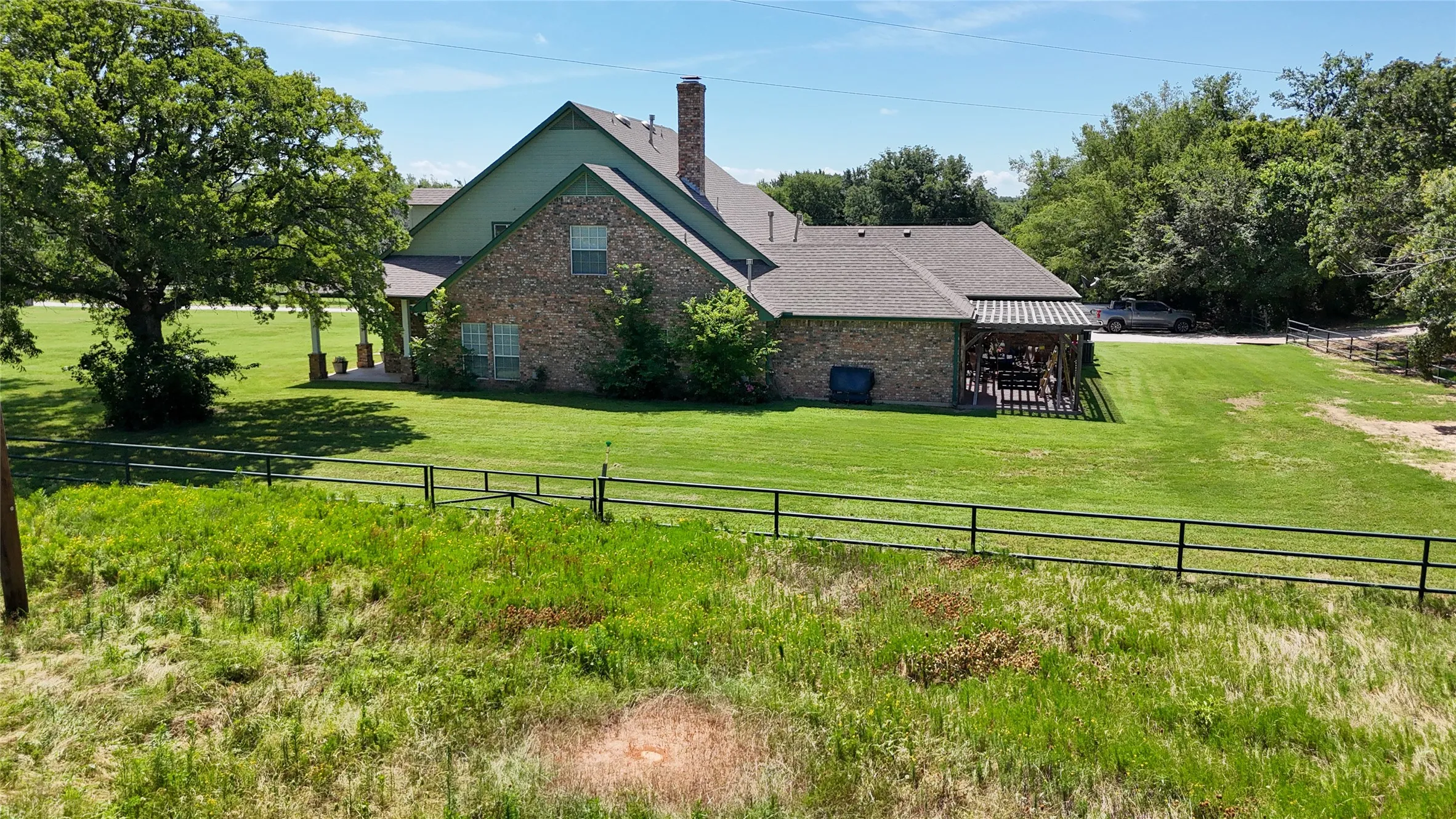 Single Family Residence For Sale in Montague County , 11471 FM 455, Forestburg, Texas 76239, 4 Bedroom, 4 Bathroom, 2 Garage spaces, 4,024 Sqft, built in 1999, Preowned, Price $1,750,000, mls#20980115, Real Estate Agent in Forestburg, Homes For Sale in Montague county, Homes For Sale in Forestburg, Realtor in Forestburg Texas, Real Estate Brokerage Independent Realty Texas, Luminita Cordes Realtor