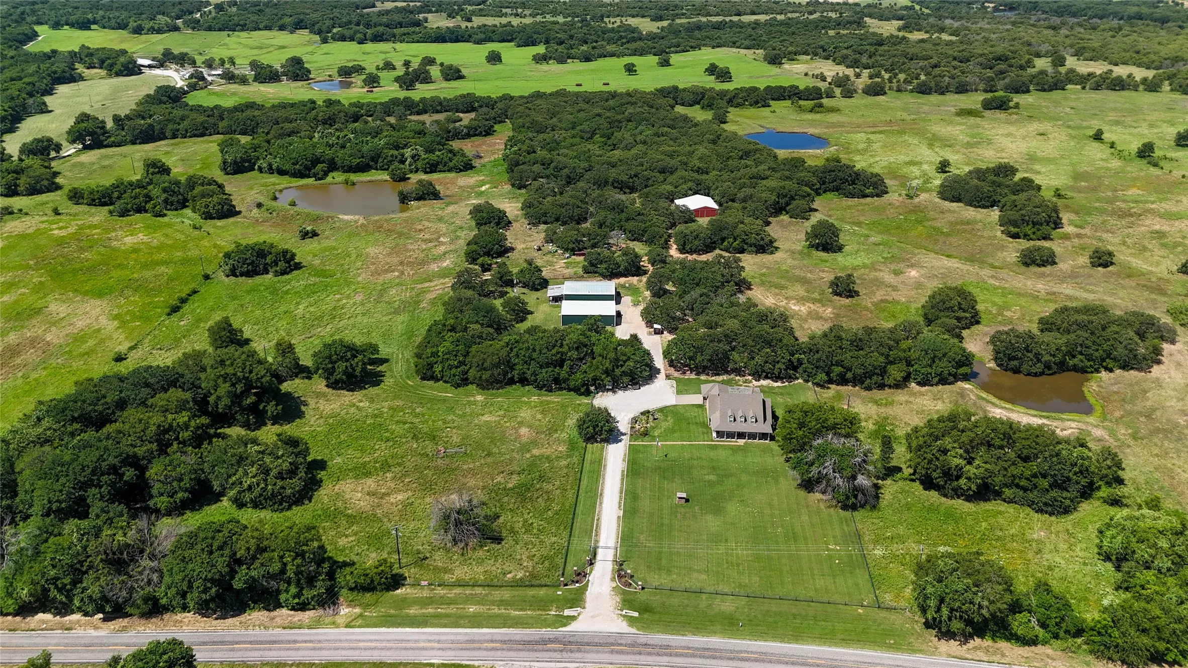 Single Family Residence For Sale in Montague County , 11471 FM 455, Forestburg, Texas 76239, 4 Bedroom, 4 Bathroom, 2 Garage spaces, 4,024 Sqft, built in 1999, Preowned, Price $1,750,000, mls#20980115, Real Estate Agent in Forestburg, Homes For Sale in Montague county, Homes For Sale in Forestburg, Realtor in Forestburg Texas, Real Estate Brokerage Independent Realty Texas, Luminita Cordes Realtor