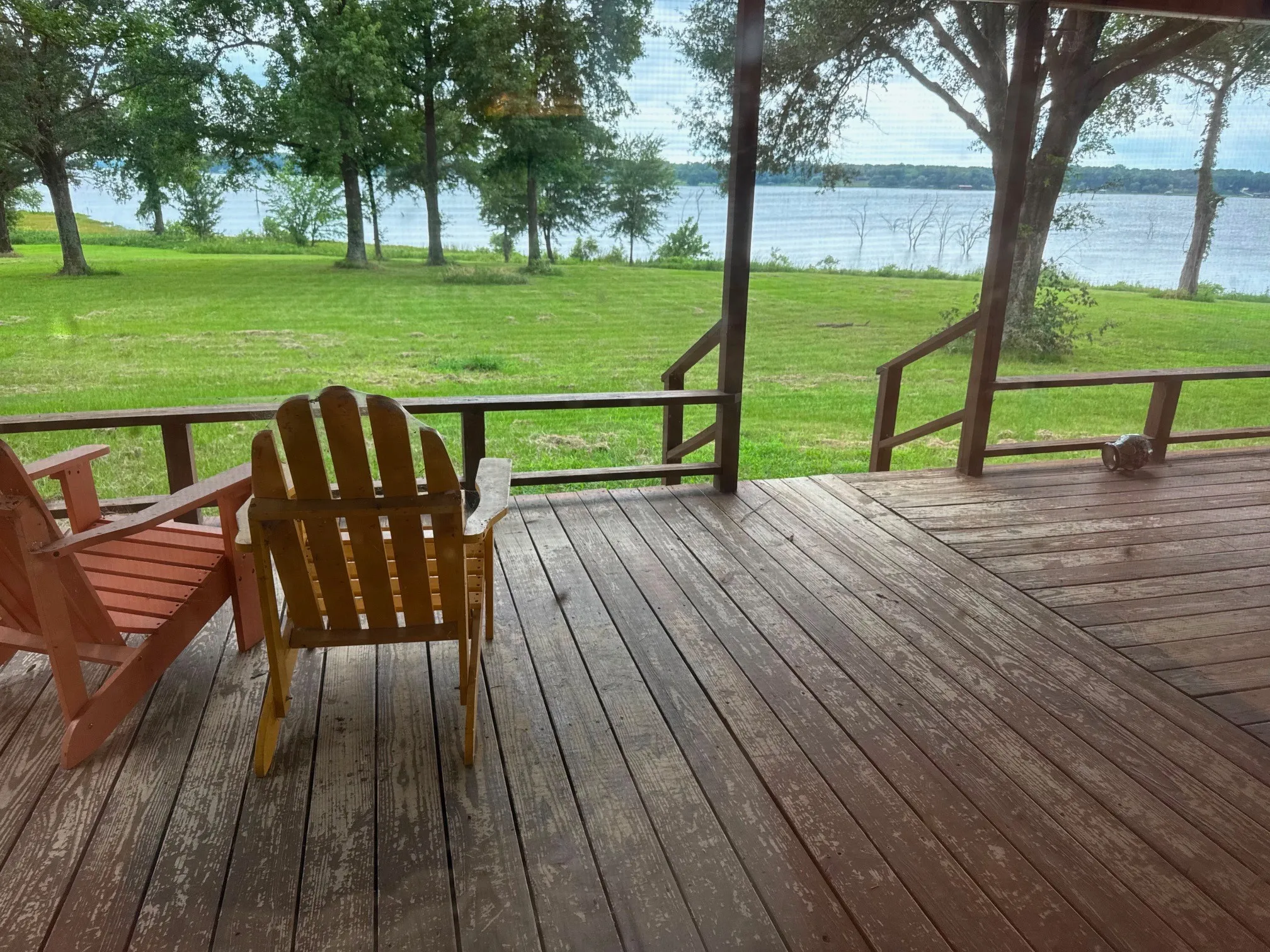 Single Family Residence For Sale in Rains County , 476 Private Road 7326, Emory, Texas 75440, 2 Bedroom, 2 Bathroom, 2 Garage spaces, 1,935 Sqft, built in 1993, Preowned, mls#20943568, Real Estate Agent in Emory, Homes For Sale in Rains county, Homes For Sale in Emory, Realtor in Emory Texas, Real Estate Brokerage Independent Realty Texas, Luminita Cordes Realtor