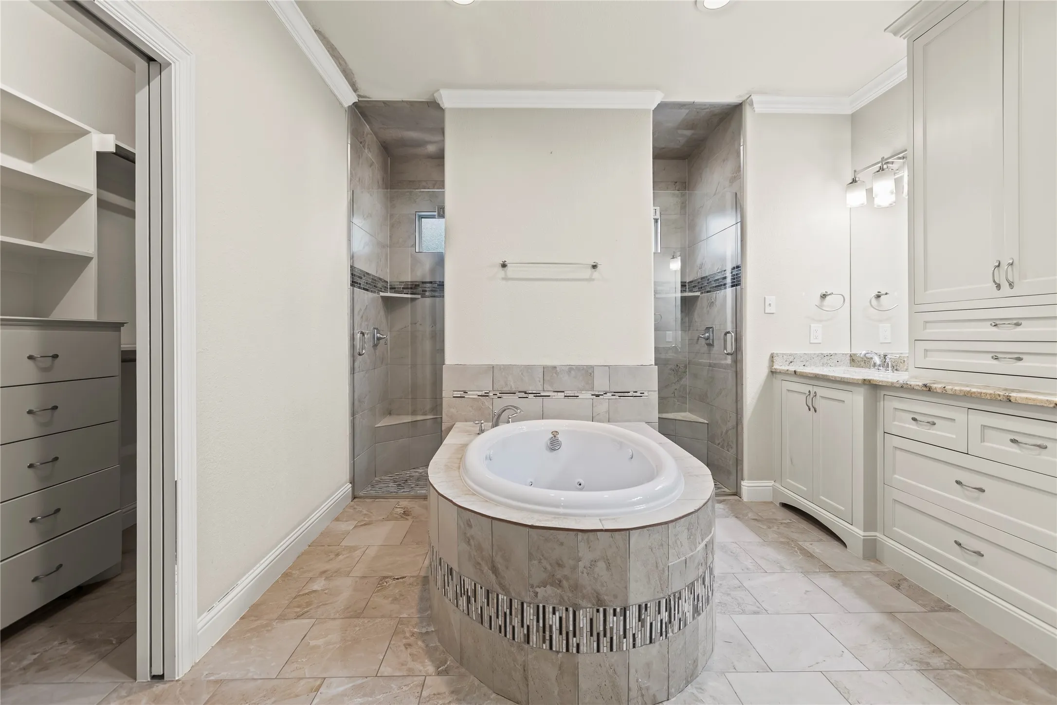 Single Family Residence For Sale in Dallas County , 7806 Garner Road, Rowlett, Texas 75088, 3 Bedroom, 2 Bathroom, 2 Garage spaces, 1,983 Sqft, built in 2016, mls#20982432, Real Estate Agent in Rowlett, Homes For Sale in Dallas county, Homes For Sale in Rowlett, Realtor in Rowlett Texas, Real Estate Brokerage Independent Realty Texas, Luminita Cordes Realtor