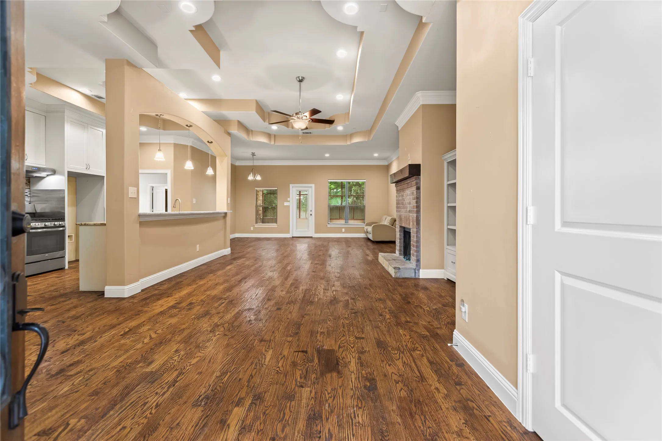 Single Family Residence For Sale in Dallas County , 7806 Garner Road, Rowlett, Texas 75088, 3 Bedroom, 2 Bathroom, 2 Garage spaces, 1,983 Sqft, built in 2016, mls#20982432, Real Estate Agent in Rowlett, Homes For Sale in Dallas county, Homes For Sale in Rowlett, Realtor in Rowlett Texas, Real Estate Brokerage Independent Realty Texas, Luminita Cordes Realtor