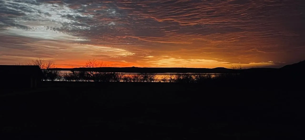Sunsets are amazing!!