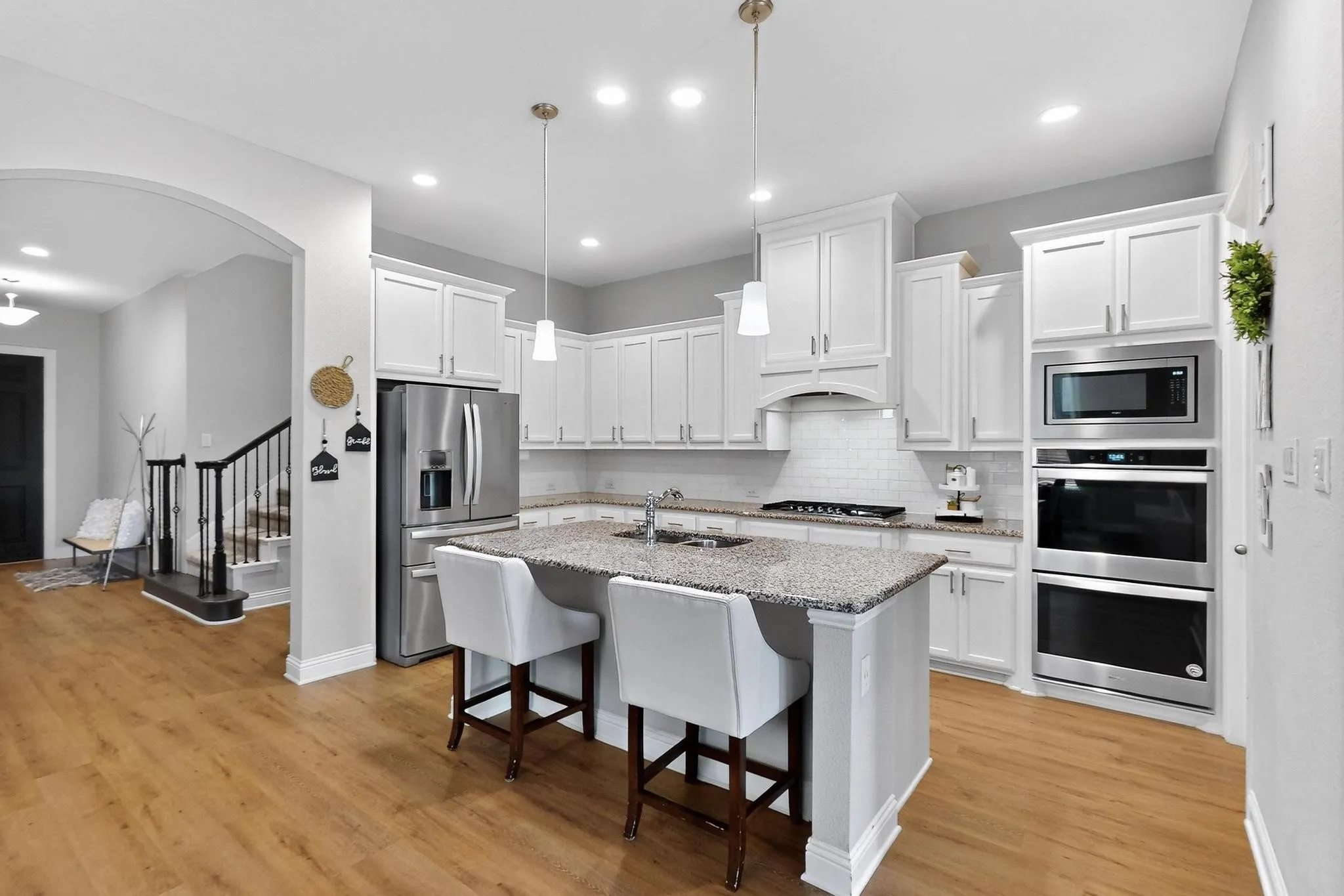 Single Family Residence For Sale in Parker County , 14837 Gentry Drive, Aledo, Texas 76008, 4 Bedroom, 3 Bathroom, 2 Garage spaces, 2,908 Sqft, built in 2019, Preowned, mls#20981540, Real Estate Agent in Aledo, Homes For Sale in Parker county, Homes For Sale in Aledo, Realtor in Aledo Texas, Real Estate Brokerage Independent Realty Texas, Luminita Cordes Realtor