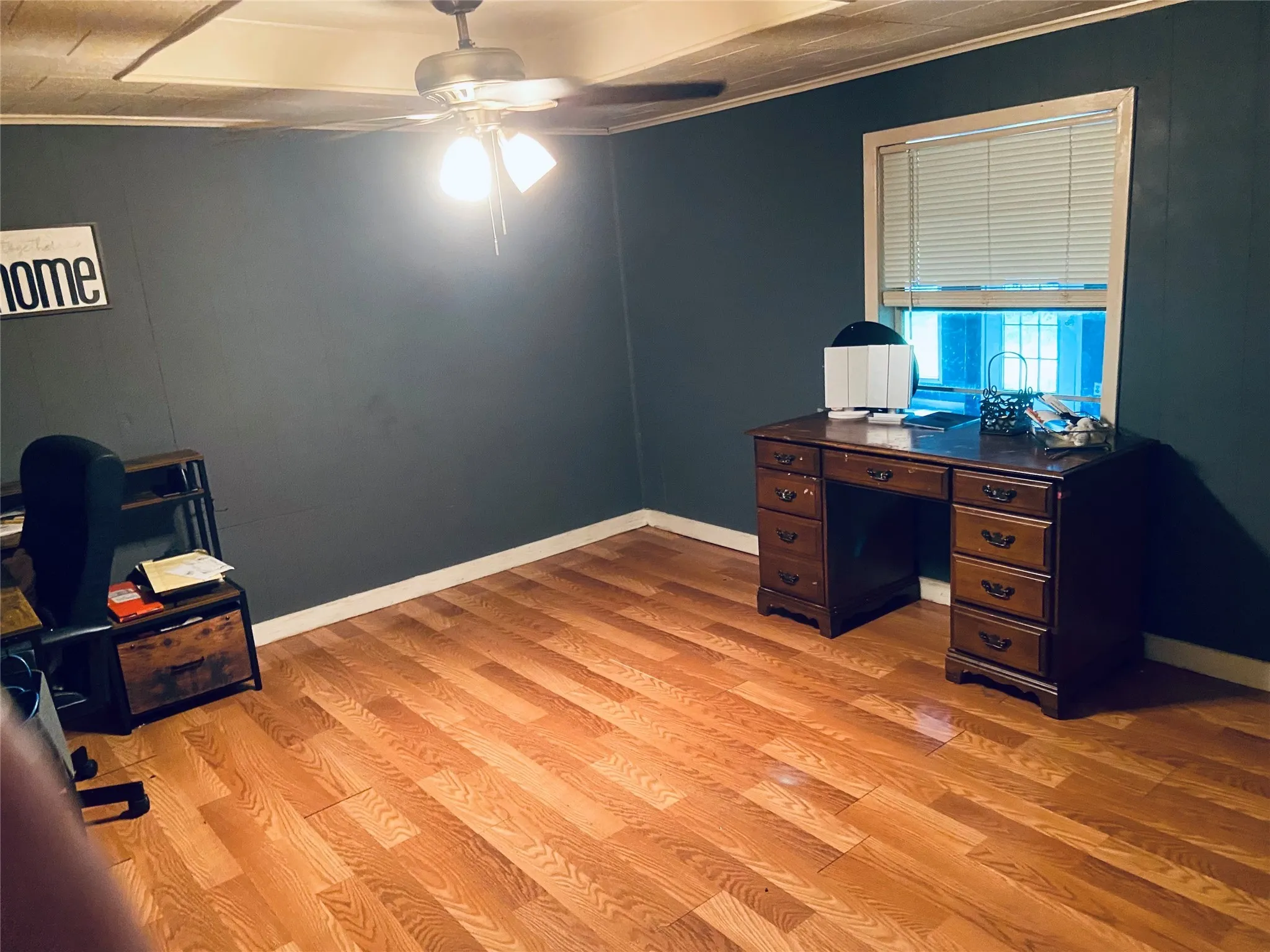 Laundry-Office