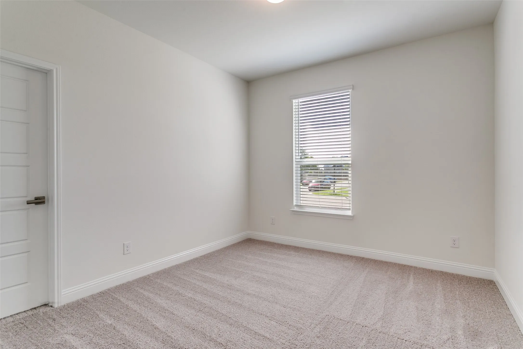 Single Family Residence For Sale in Denton County , 102 Hudson Lane, Justin, Texas 76247, 4 Bedroom, 3 Bathroom, 2 Garage spaces, 2,663 Sqft, built in 2025, New Construction - Complete, mls#20983441, Real Estate Agent in Justin, Homes For Sale in Denton county, Homes For Sale in Justin, Realtor in Justin Texas, Real Estate Brokerage Independent Realty Texas, Luminita Cordes Realtor