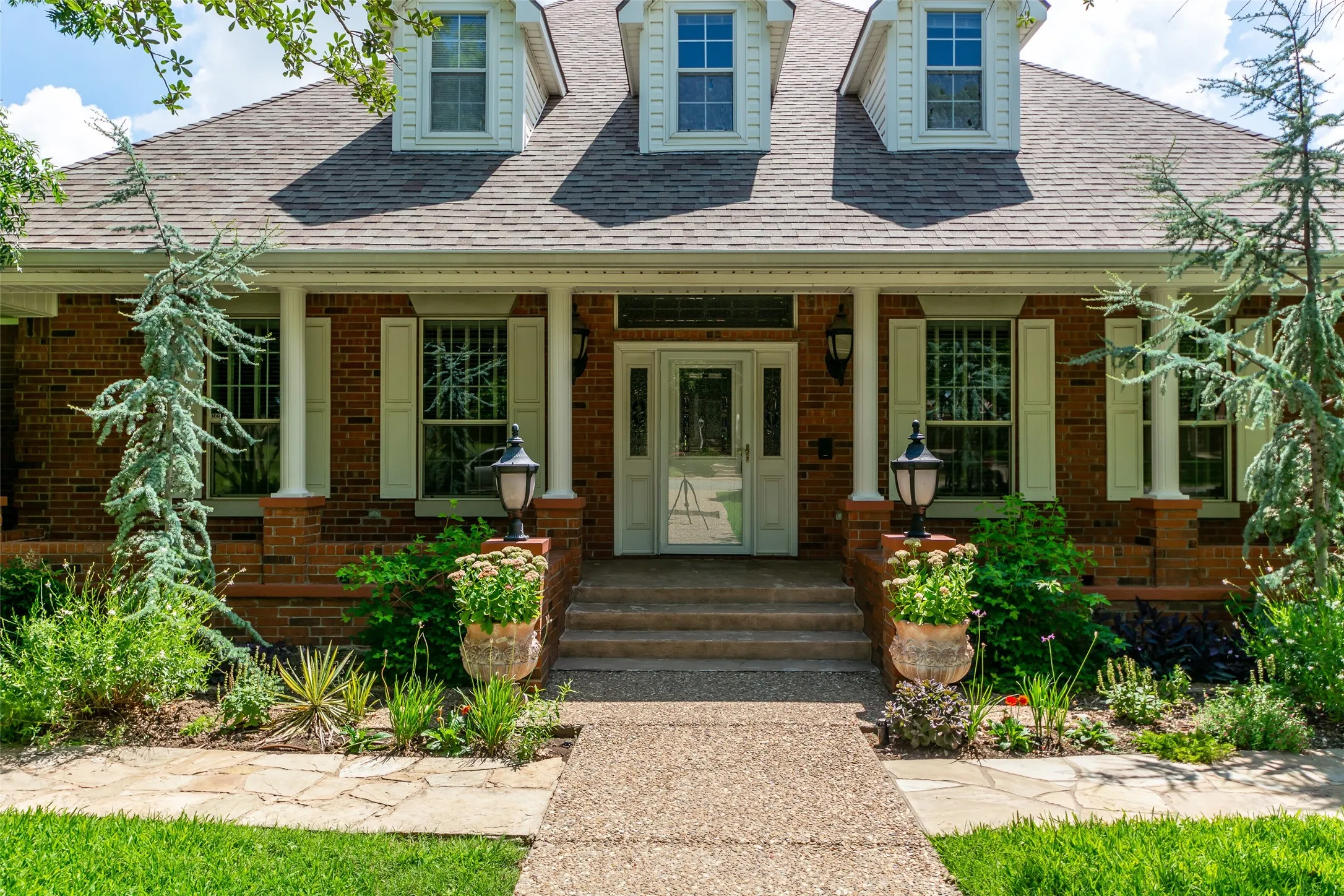 Traditional architecture