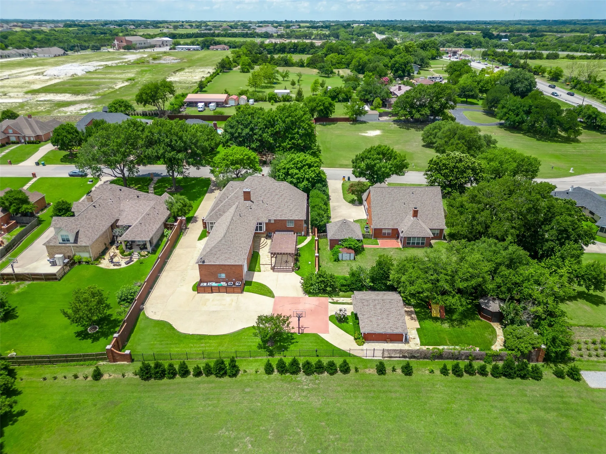 .5 ACRE LOT Estate