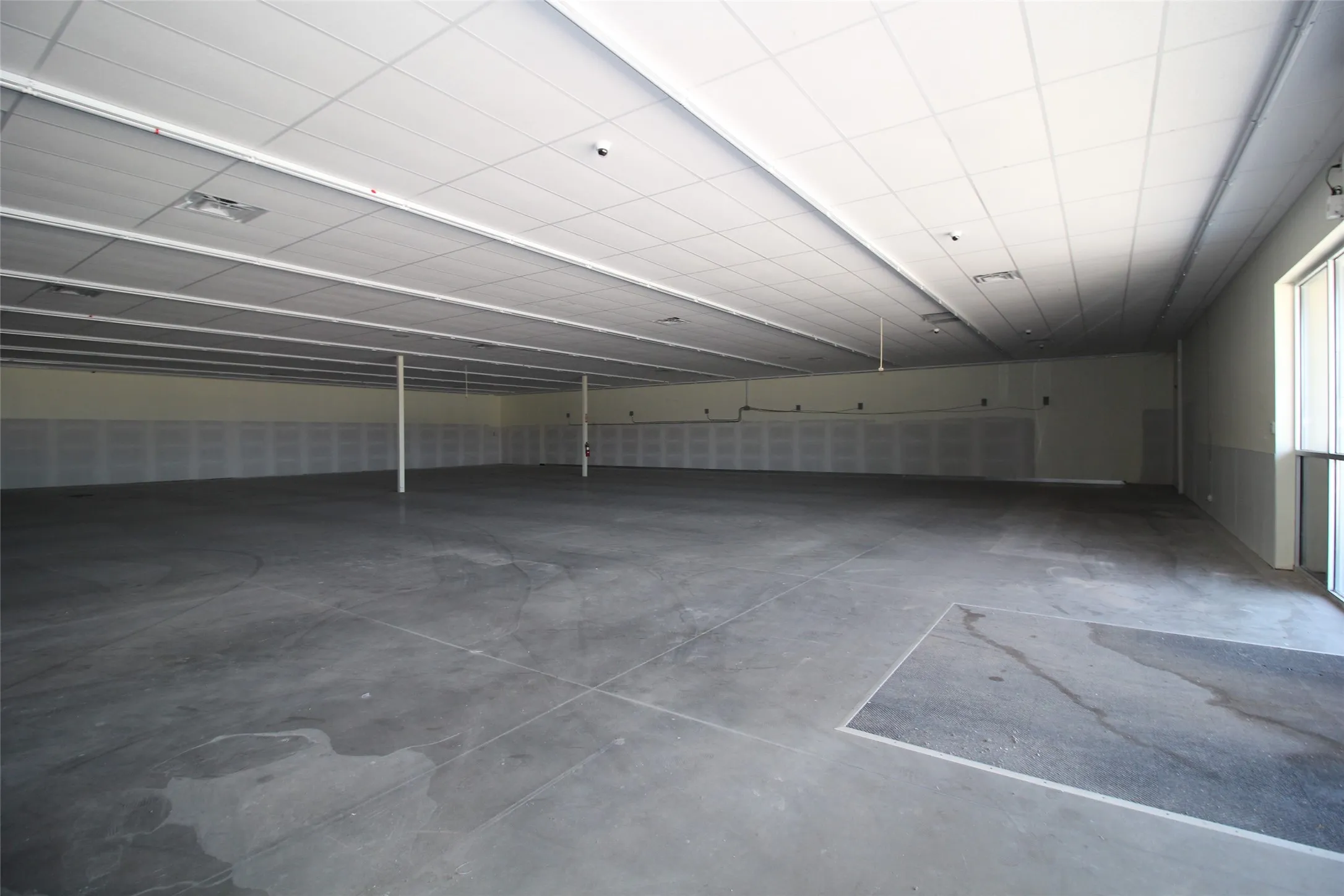 Retail For Sale in Knox County , 302 N Birch Avenue, Munday, Texas 76371, 0, 0, Garage spaces, 0 Sqft, built in 2021, Preowned, mls#20983977, Real Estate Agent in Munday, Homes For Sale in Knox county, Homes For Sale in Munday, Realtor in Munday Texas, Real Estate Brokerage Independent Realty Texas, Luminita Cordes Realtor