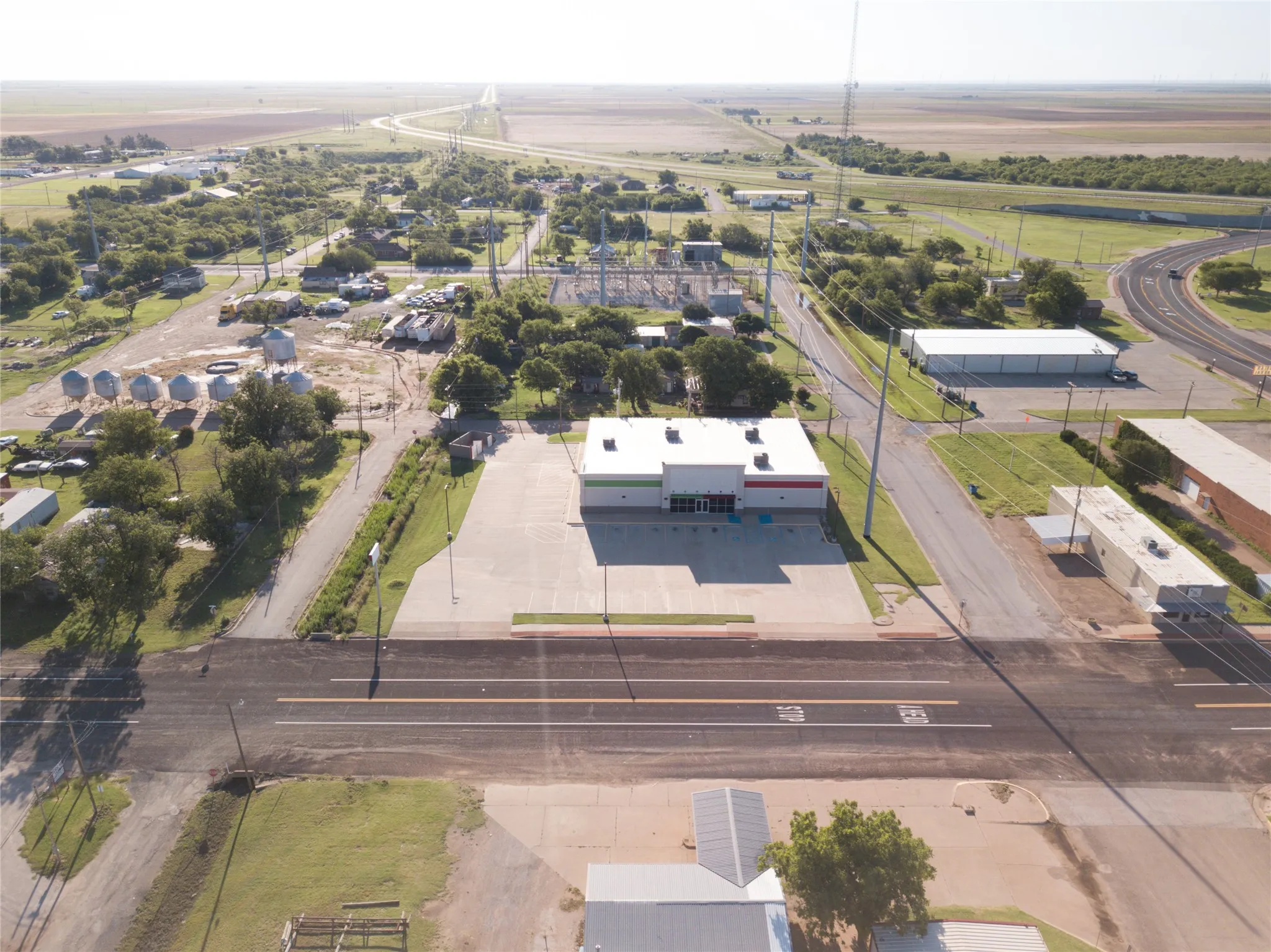 Retail For Sale in Knox County , 302 N Birch Avenue, Munday, Texas 76371, 0, 0, Garage spaces, 0 Sqft, built in 2021, Preowned, mls#20983977, Real Estate Agent in Munday, Homes For Sale in Knox county, Homes For Sale in Munday, Realtor in Munday Texas, Real Estate Brokerage Independent Realty Texas, Luminita Cordes Realtor