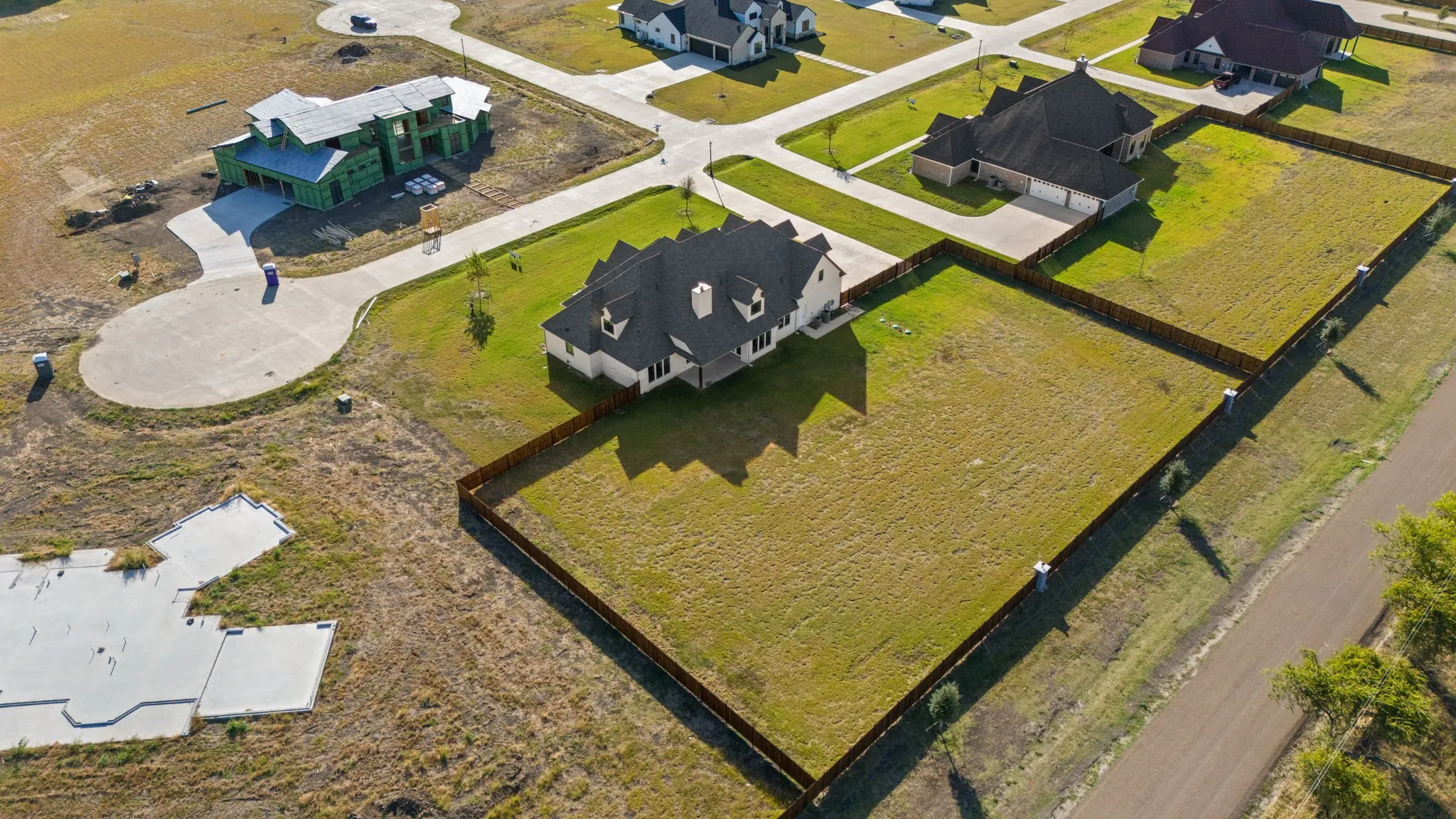 Single Family Residence For Sale in Ellis County , 1321 Greycrest Terrace, Midlothian, Texas 76065, 4 Bedrooms, 5 Bathrooms, 3 Garage spaces, 5,126 Sqft, built in 2025, New Construction - Complete, Price $1,249,000, mls#20971768, Real Estate Agent in Midlothian, Homes For Sale in Ellis county, Homes For Sale in Midlothian, Realtor in Midlothian Texas, Real Estate Brokerage Independent Realty Texas, Luminita Cordes Realtor