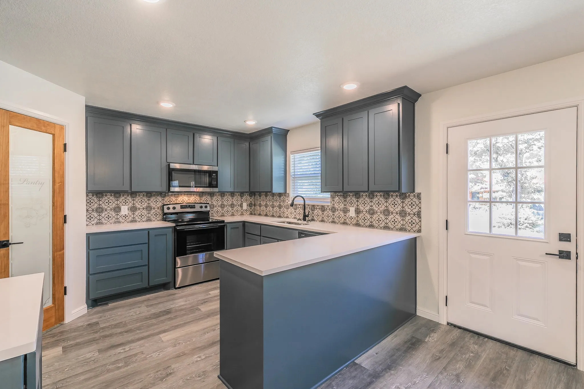 Single Family Residence For Sale in Johnson County , 105 Red Oak Street, Alvarado, Texas 76009, 3 Bedroom, 2 Bathroom, Garage spaces, 1,120 Sqft, built in 2025, mls#20984406, Real Estate Agent in Alvarado, Homes For Sale in Johnson county, Homes For Sale in Alvarado, Realtor in Alvarado Texas, Real Estate Brokerage Independent Realty Texas, Luminita Cordes Realtor