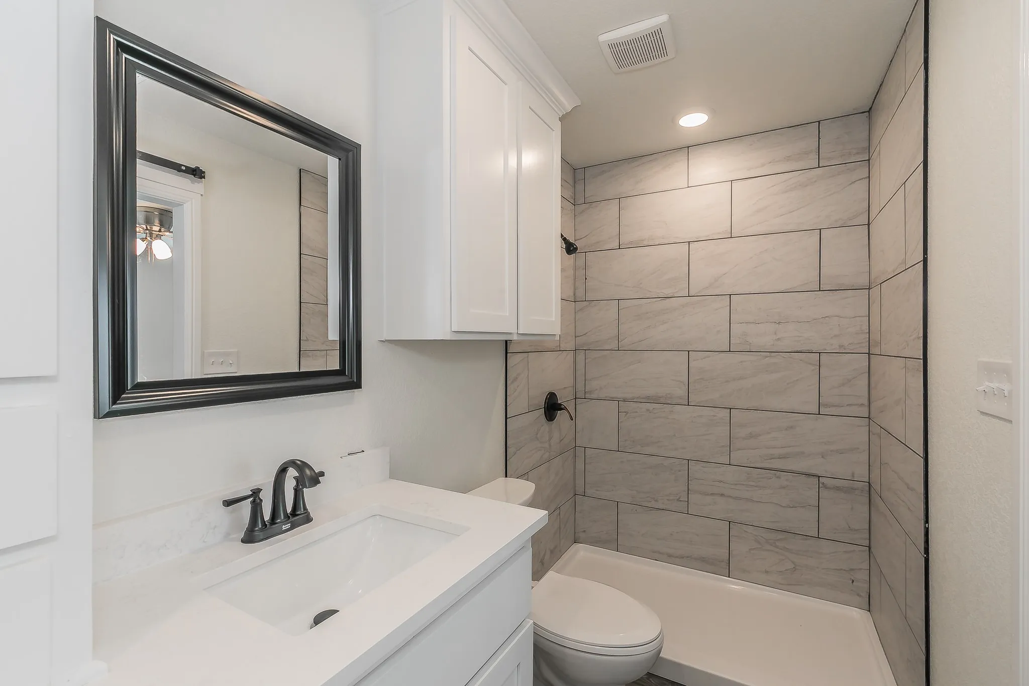 Single Family Residence For Sale in Johnson County , 105 Red Oak Street, Alvarado, Texas 76009, 3 Bedroom, 2 Bathroom, Garage spaces, 1,120 Sqft, built in 2025, mls#20984406, Real Estate Agent in Alvarado, Homes For Sale in Johnson county, Homes For Sale in Alvarado, Realtor in Alvarado Texas, Real Estate Brokerage Independent Realty Texas, Luminita Cordes Realtor