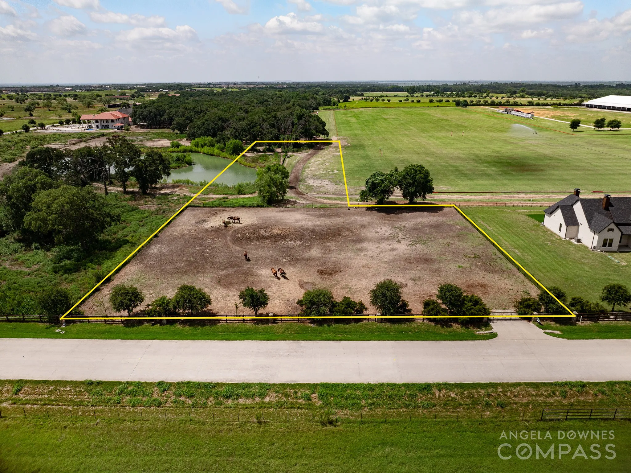 Unimproved Land For Sale in Denton County , 311 Martingale Trail, Oak Point, Texas 75068, 0, 0, Garage spaces, 0 Sqft, built in 0, Price $475,000, mls#20983482, Real Estate Agent in Oak Point, Homes For Sale in Denton county, Homes For Sale in Oak Point, Realtor in Oak Point Texas, Real Estate Brokerage Independent Realty Texas, Luminita Cordes Realtor