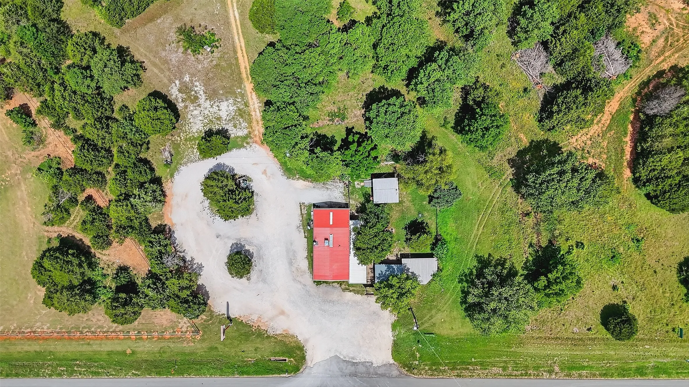 Business For Sale in Grayson County , 31083 US Highway 377, Gordonville, Texas 76245, 0, 0, Garage spaces, 0 Sqft, built in 1998, Price $595,000, mls#20987899, Real Estate Agent in Gordonville, Homes For Sale in Grayson county, Homes For Sale in Gordonville, Realtor in Gordonville Texas, Real Estate Brokerage Independent Realty Texas, Luminita Cordes Realtor