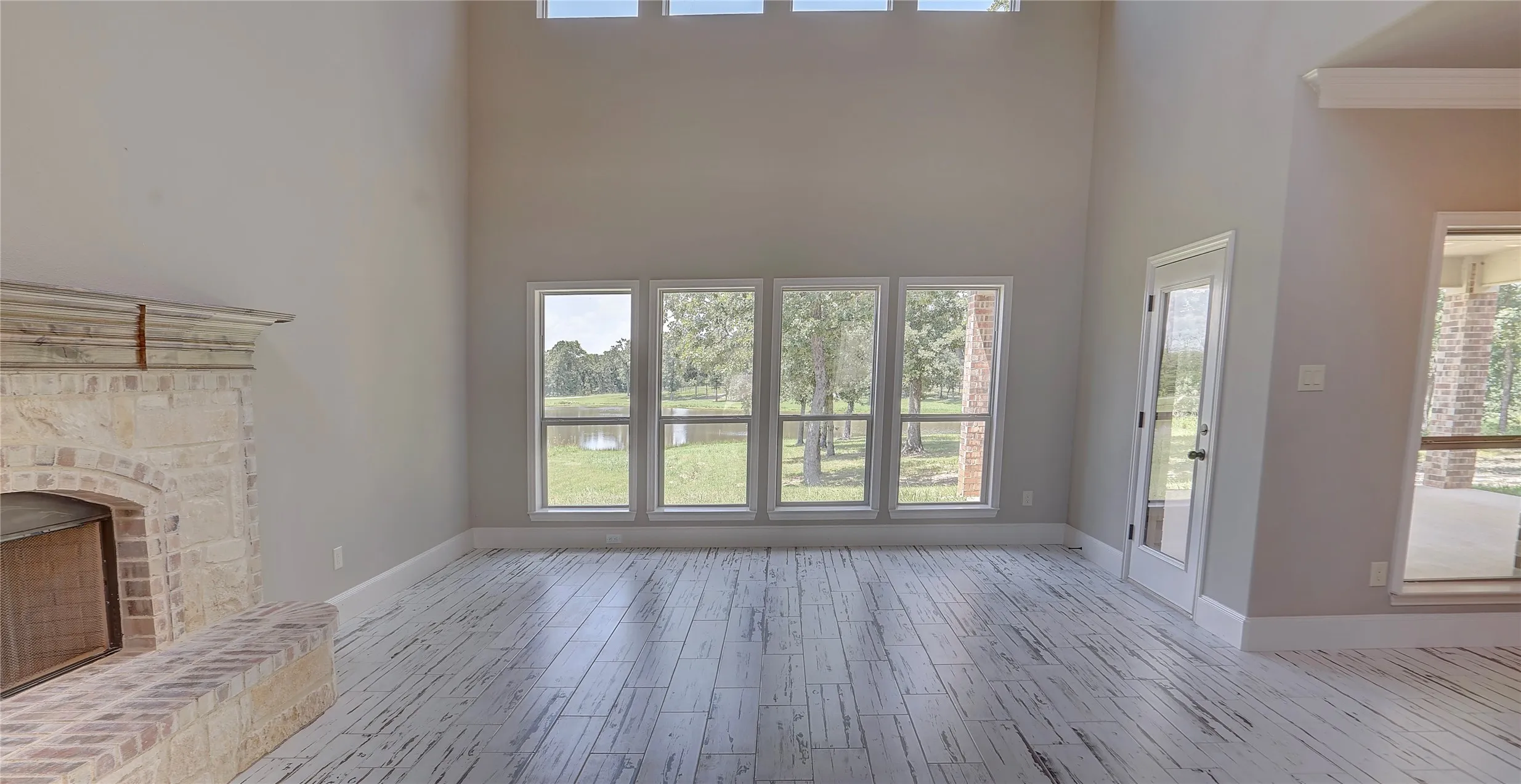 Single Family Residence For Sale in Henderson County , 13580 Rock Springs, Malakoff, Texas 75148, 4 Bedroom, 5 Bathroom, 3 Garage spaces, 2,953 Sqft, built in 2024, New Construction - Incomplete, mls#20988315, Real Estate Agent in Malakoff, Homes For Sale in Henderson county, Homes For Sale in Malakoff, Realtor in Malakoff Texas, Real Estate Brokerage Independent Realty Texas, Luminita Cordes Realtor