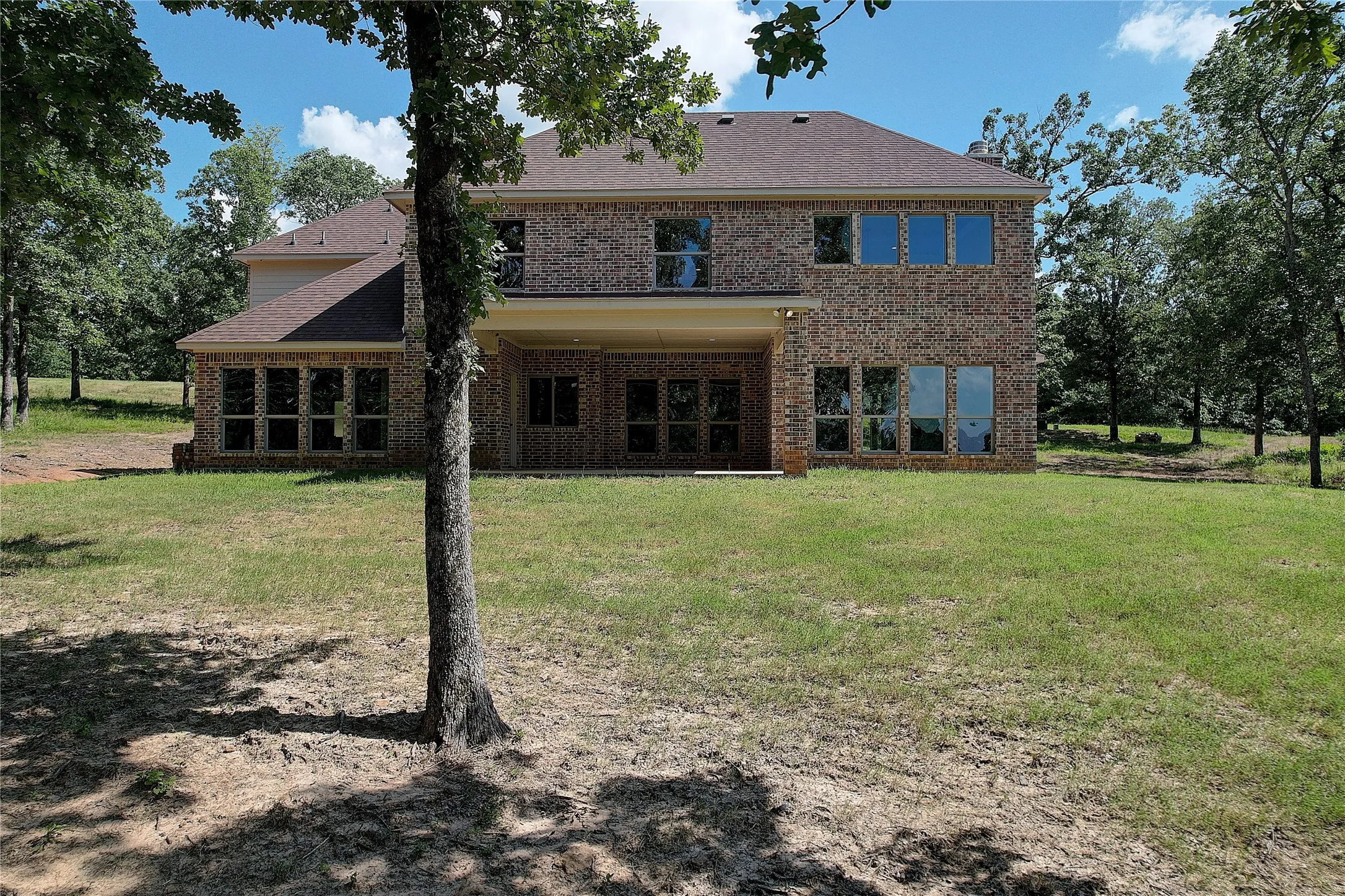 Single Family Residence For Sale in Henderson County , 13580 Rock Springs, Malakoff, Texas 75148, 4 Bedroom, 5 Bathroom, 3 Garage spaces, 2,953 Sqft, built in 2024, New Construction - Incomplete, mls#20988315, Real Estate Agent in Malakoff, Homes For Sale in Henderson county, Homes For Sale in Malakoff, Realtor in Malakoff Texas, Real Estate Brokerage Independent Realty Texas, Luminita Cordes Realtor