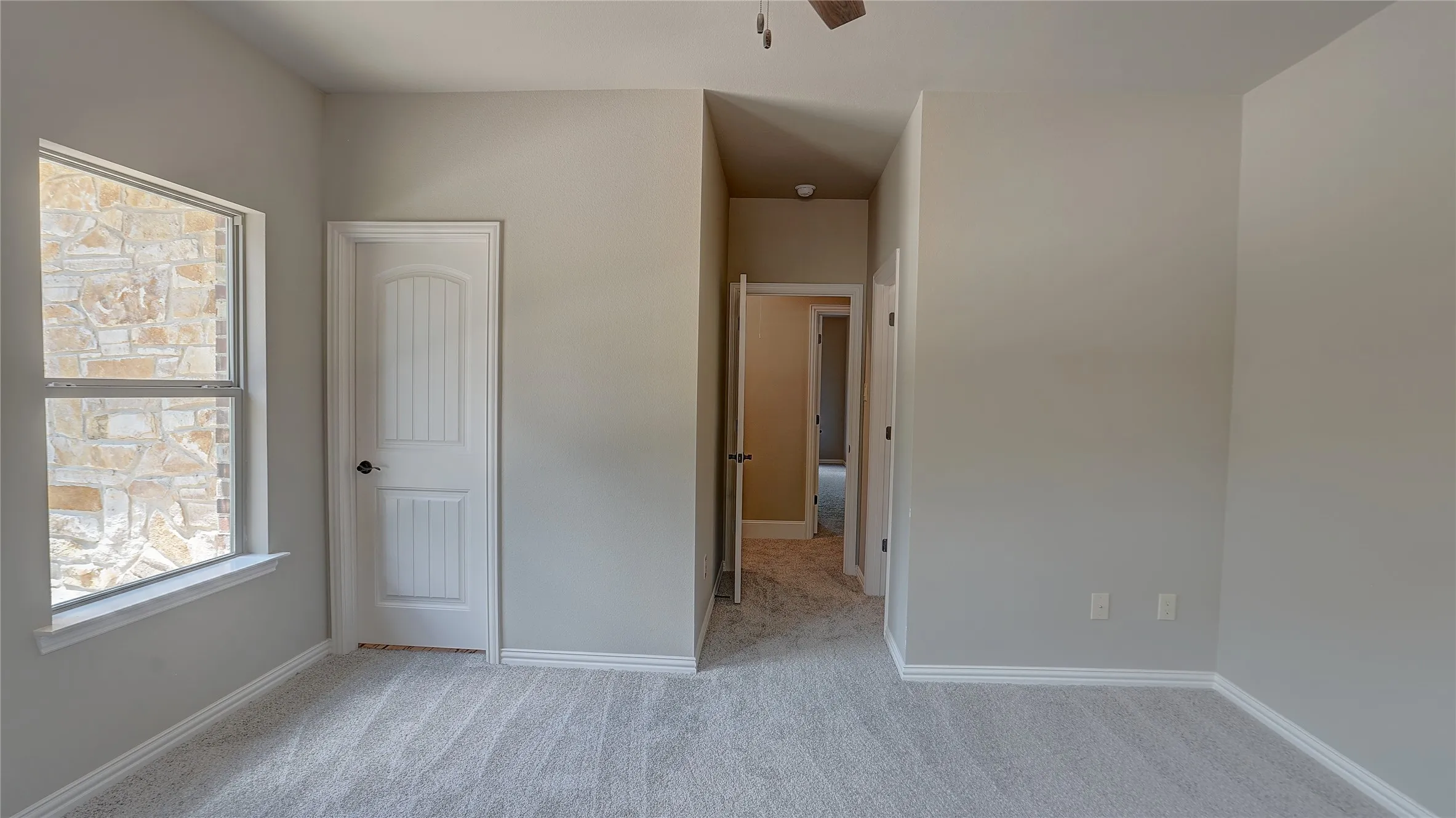 Single Family Residence For Sale in Henderson County , 13580 Rock Springs, Malakoff, Texas 75148, 4 Bedroom, 5 Bathroom, 3 Garage spaces, 2,953 Sqft, built in 2024, New Construction - Incomplete, mls#20988315, Real Estate Agent in Malakoff, Homes For Sale in Henderson county, Homes For Sale in Malakoff, Realtor in Malakoff Texas, Real Estate Brokerage Independent Realty Texas, Luminita Cordes Realtor