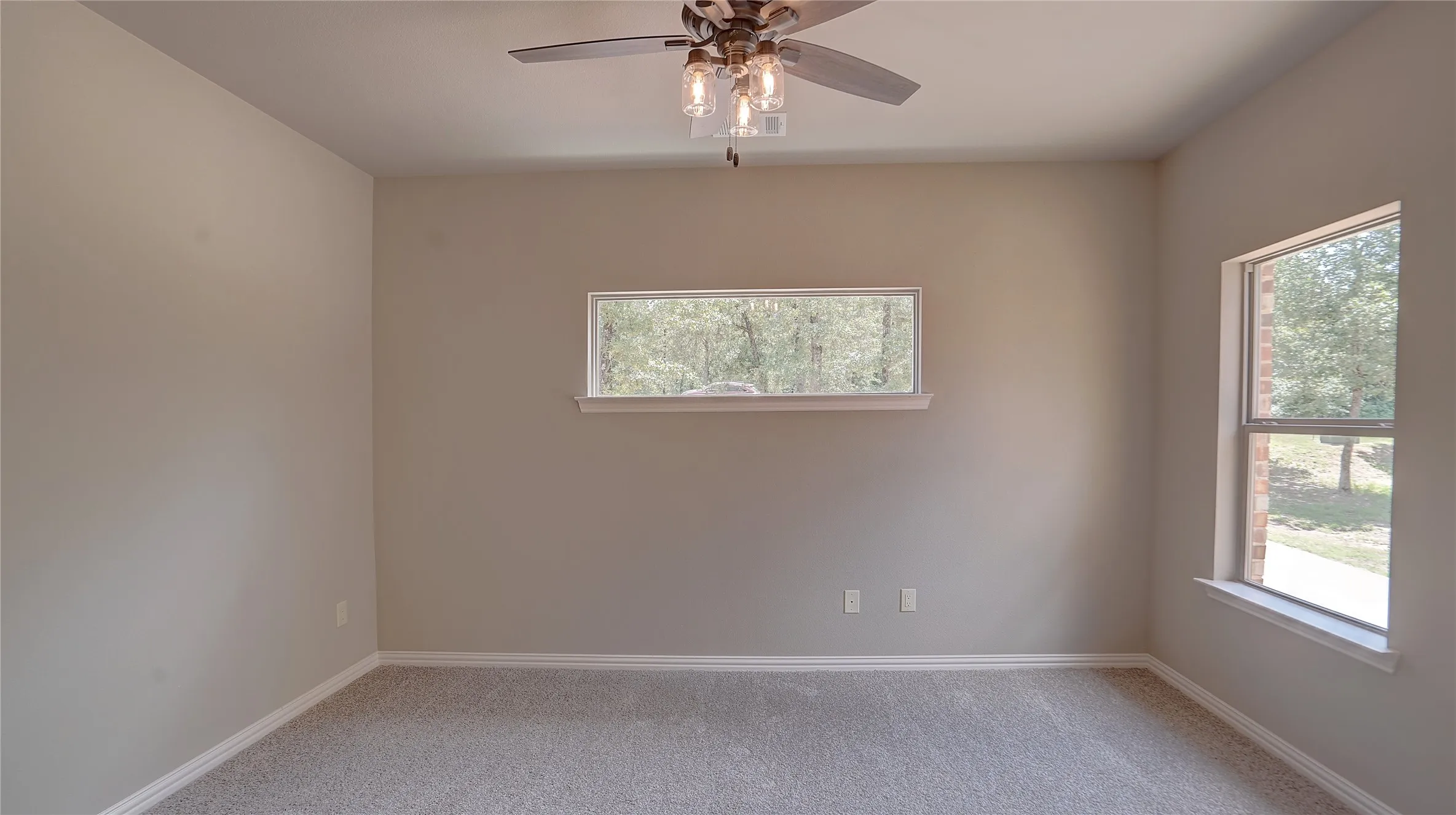 Single Family Residence For Sale in Henderson County , 13580 Rock Springs, Malakoff, Texas 75148, 4 Bedroom, 5 Bathroom, 3 Garage spaces, 2,953 Sqft, built in 2024, New Construction - Incomplete, mls#20988315, Real Estate Agent in Malakoff, Homes For Sale in Henderson county, Homes For Sale in Malakoff, Realtor in Malakoff Texas, Real Estate Brokerage Independent Realty Texas, Luminita Cordes Realtor