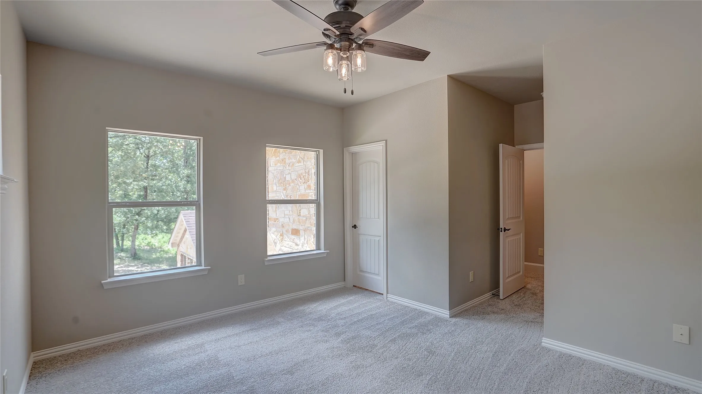 Single Family Residence For Sale in Henderson County , 13580 Rock Springs, Malakoff, Texas 75148, 4 Bedroom, 5 Bathroom, 3 Garage spaces, 2,953 Sqft, built in 2024, New Construction - Incomplete, mls#20988315, Real Estate Agent in Malakoff, Homes For Sale in Henderson county, Homes For Sale in Malakoff, Realtor in Malakoff Texas, Real Estate Brokerage Independent Realty Texas, Luminita Cordes Realtor