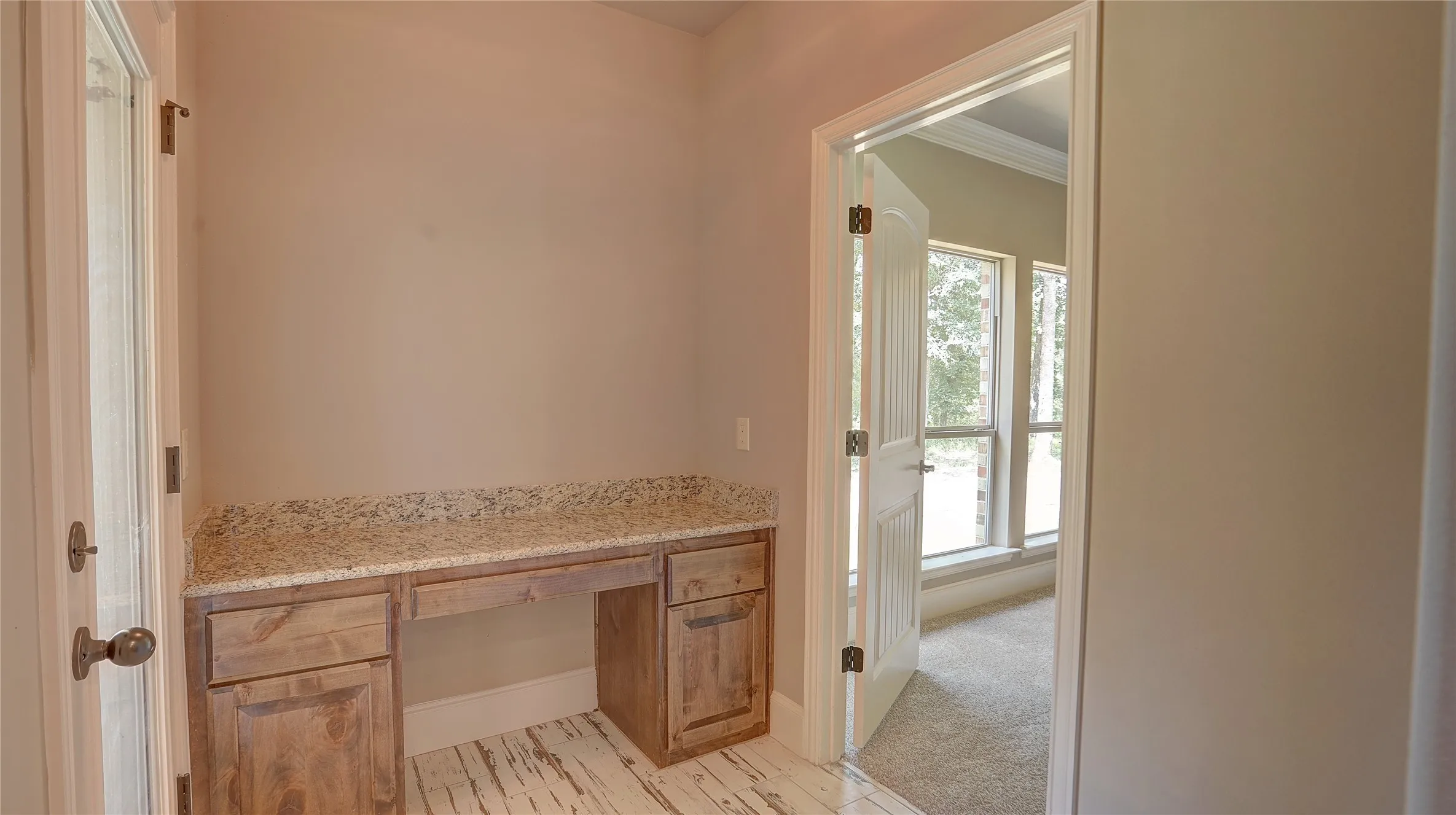 Single Family Residence For Sale in Henderson County , 13580 Rock Springs, Malakoff, Texas 75148, 4 Bedroom, 5 Bathroom, 3 Garage spaces, 2,953 Sqft, built in 2024, New Construction - Incomplete, mls#20988315, Real Estate Agent in Malakoff, Homes For Sale in Henderson county, Homes For Sale in Malakoff, Realtor in Malakoff Texas, Real Estate Brokerage Independent Realty Texas, Luminita Cordes Realtor
