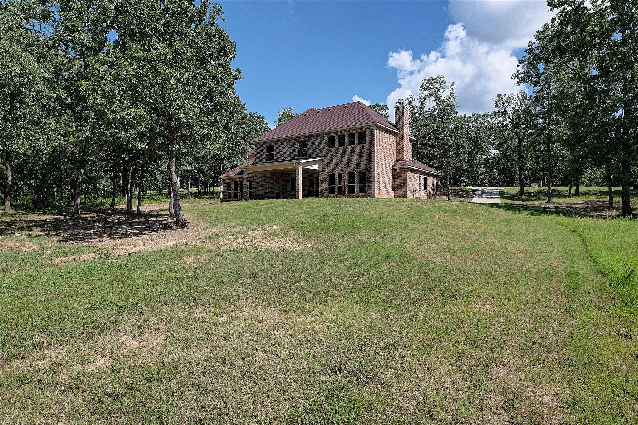 Single Family Residence For Sale in Henderson County , 13580 Rock Springs, Malakoff, Texas 75148, 4 Bedroom, 5 Bathroom, 3 Garage spaces, 2,953 Sqft, built in 2024, New Construction - Incomplete, mls#20988315, Real Estate Agent in Malakoff, Homes For Sale in Henderson county, Homes For Sale in Malakoff, Realtor in Malakoff Texas, Real Estate Brokerage Independent Realty Texas, Luminita Cordes Realtor