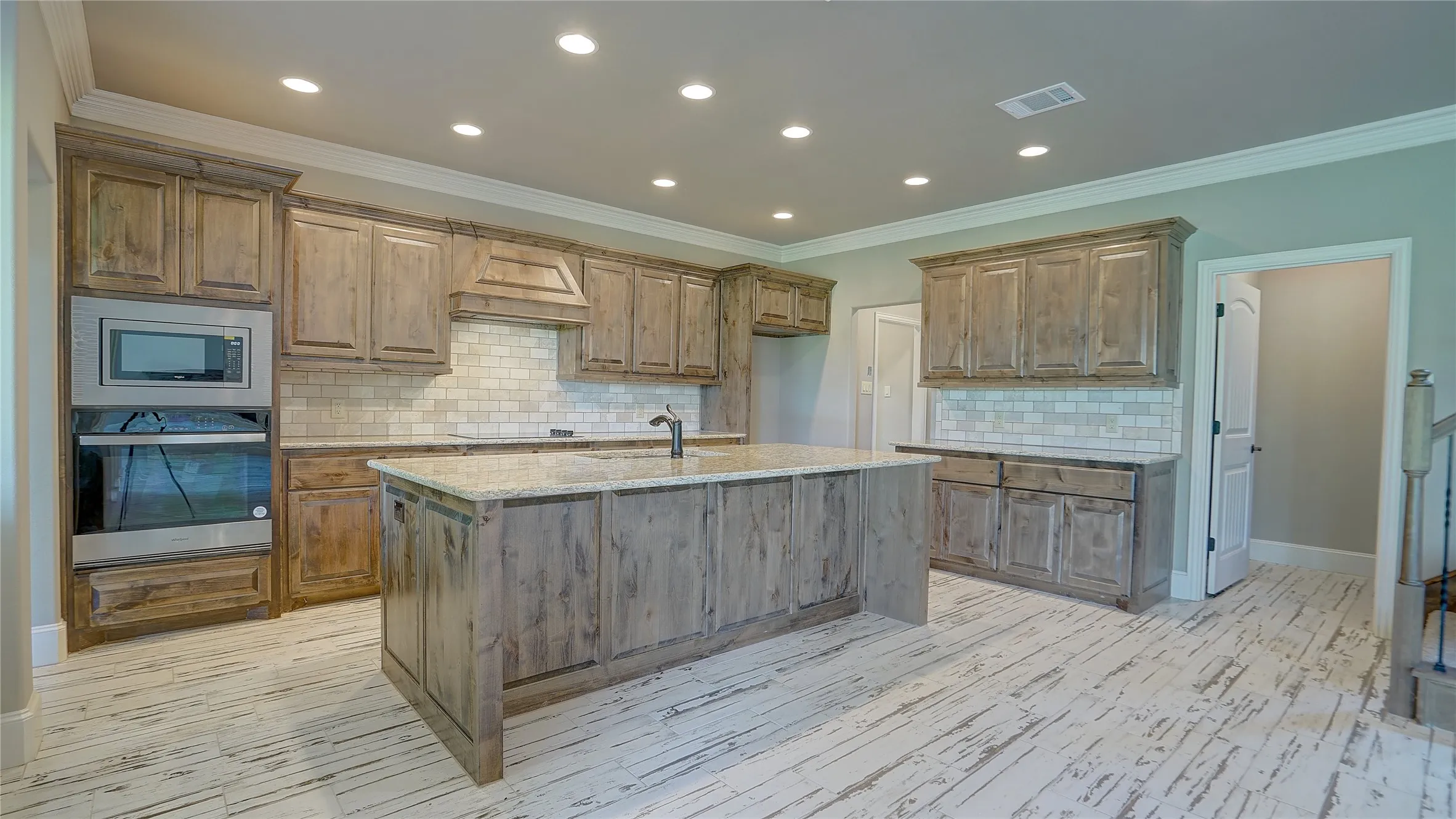 Single Family Residence For Sale in Henderson County , 13580 Rock Springs, Malakoff, Texas 75148, 4 Bedroom, 5 Bathroom, 3 Garage spaces, 2,953 Sqft, built in 2024, New Construction - Incomplete, mls#20988315, Real Estate Agent in Malakoff, Homes For Sale in Henderson county, Homes For Sale in Malakoff, Realtor in Malakoff Texas, Real Estate Brokerage Independent Realty Texas, Luminita Cordes Realtor