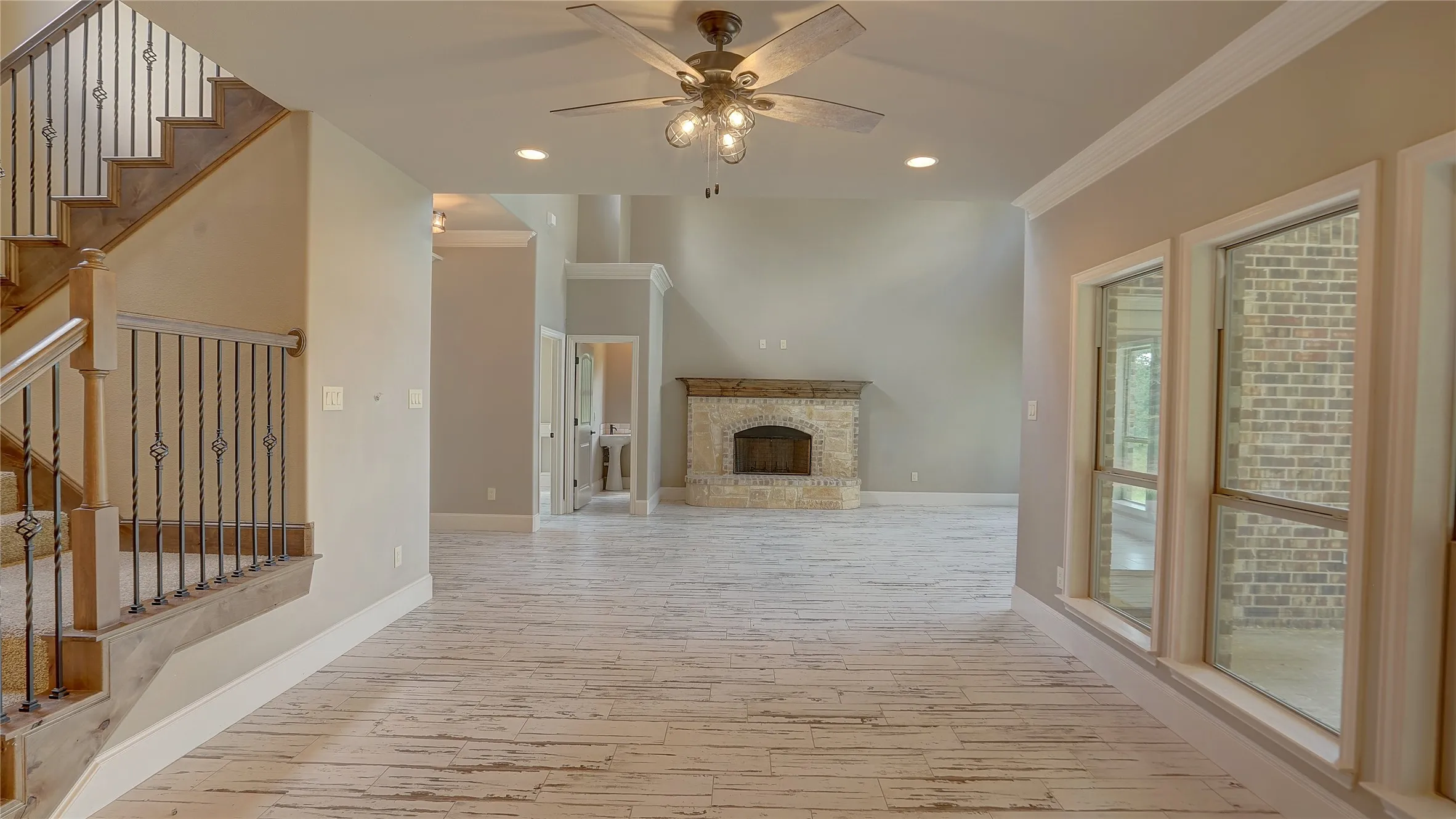 Single Family Residence For Sale in Henderson County , 13580 Rock Springs, Malakoff, Texas 75148, 4 Bedroom, 5 Bathroom, 3 Garage spaces, 2,953 Sqft, built in 2024, New Construction - Incomplete, mls#20988315, Real Estate Agent in Malakoff, Homes For Sale in Henderson county, Homes For Sale in Malakoff, Realtor in Malakoff Texas, Real Estate Brokerage Independent Realty Texas, Luminita Cordes Realtor
