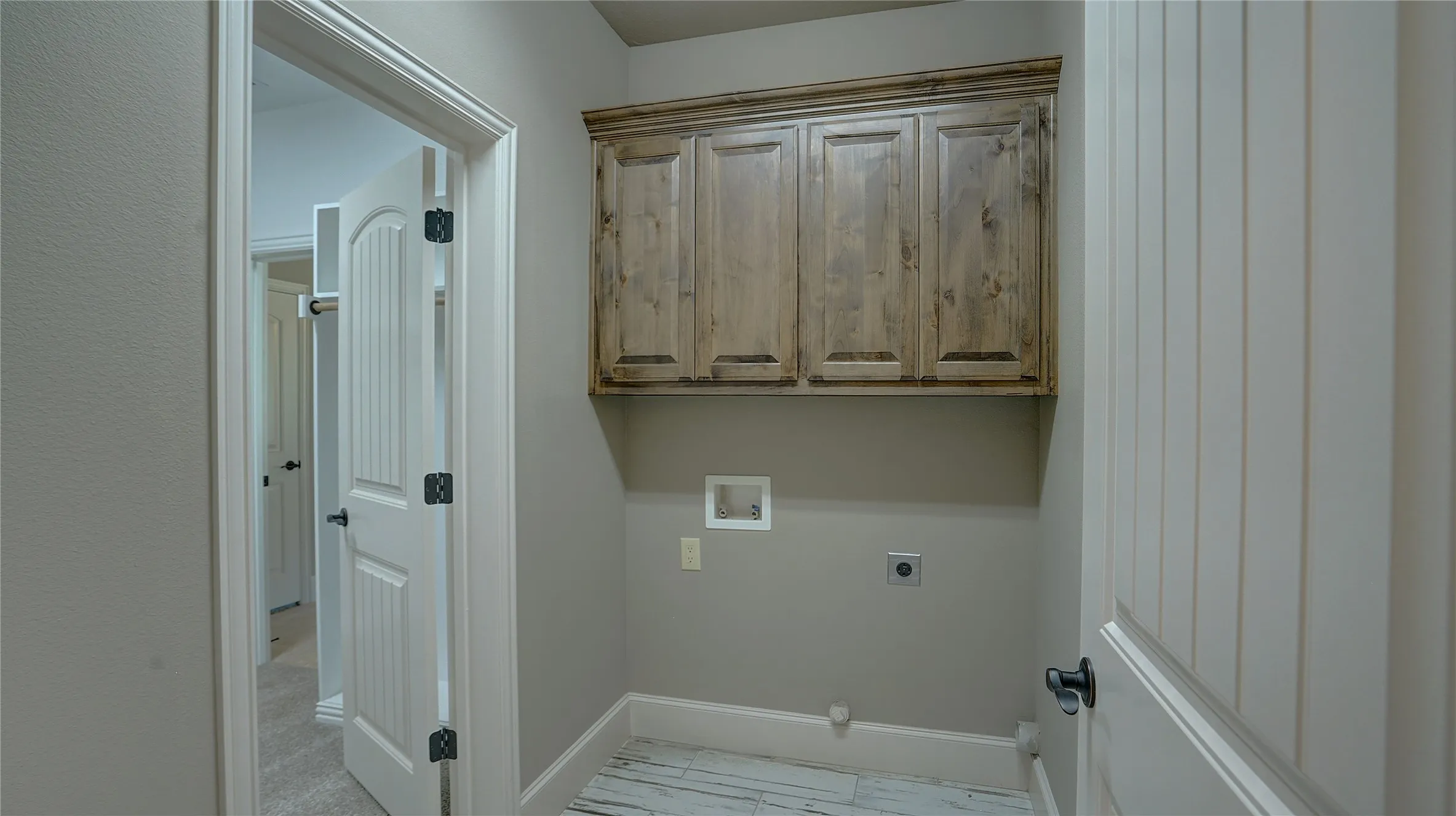 Single Family Residence For Sale in Henderson County , 13580 Rock Springs, Malakoff, Texas 75148, 4 Bedroom, 5 Bathroom, 3 Garage spaces, 2,953 Sqft, built in 2024, New Construction - Incomplete, mls#20988315, Real Estate Agent in Malakoff, Homes For Sale in Henderson county, Homes For Sale in Malakoff, Realtor in Malakoff Texas, Real Estate Brokerage Independent Realty Texas, Luminita Cordes Realtor