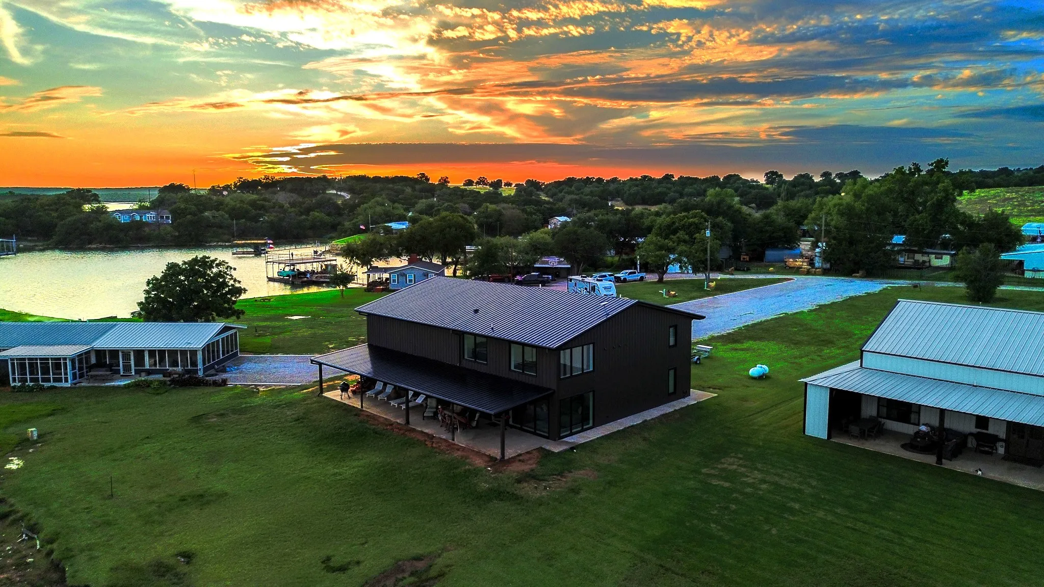 Single Family Residence For Sale in Stephens County , 15 PR 3004, Possum Kingdom Lake, Texas 76450, 4 Bedrooms, 5 Bathrooms, 2 Garage spaces, 2,976 Sqft, built in 2024, Price $1,494,999, mls#20975245, Real Estate Agent in Possum Kingdom Lake, Homes For Sale in Stephens county, Homes For Sale in Possum Kingdom Lake, Realtor in Possum Kingdom Lake Texas, Real Estate Brokerage Independent Realty Texas, Luminita Cordes Realtor