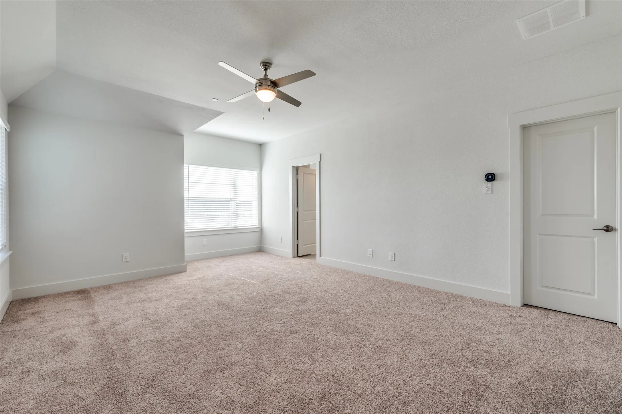 Townhouse For Sale in Denton County , 4553 Lamplights Drive, Celina, Texas 75078, 3 Bedrooms, 3 Bathrooms, 2 Garage spaces, 2,249 Sqft, built in 2024, New Construction - Complete, Price $397,900, mls#20987303, Real Estate Agent in Celina, Homes For Sale in Denton county, Homes For Sale in Celina, Realtor in Celina Texas, Real Estate Brokerage Independent Realty Texas, Luminita Cordes Realtor