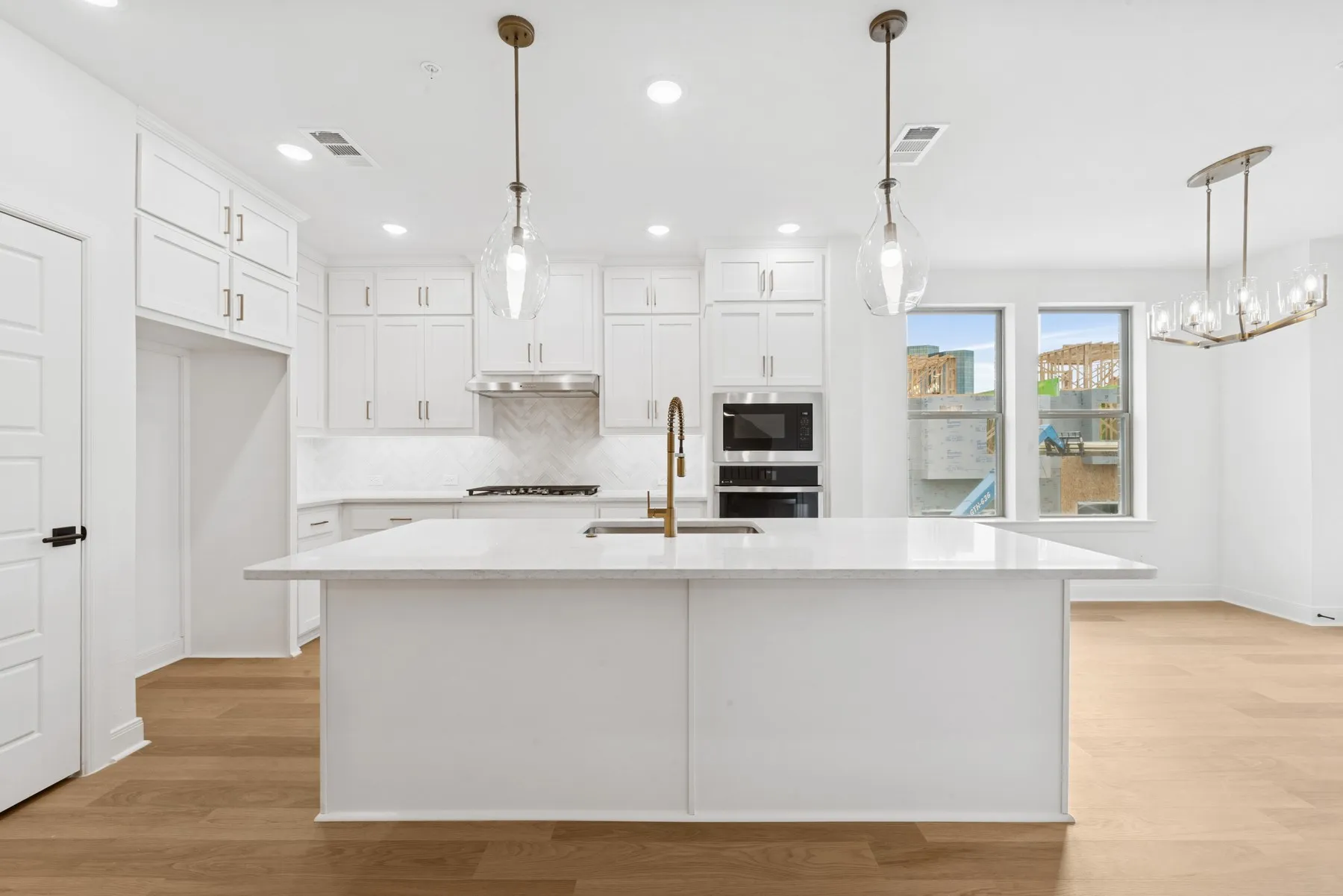 Townhouse For Sale in Dallas County , 4839 Fuller Court 701, Irving, Texas 75038, 3 Bedroom, 4 Bathroom, 2 Garage spaces, 2,389 Sqft, built in 2025, mls#20989790, Real Estate Agent in Irving, Homes For Sale in Dallas county, Homes For Sale in Irving, Realtor in Irving Texas, Real Estate Brokerage Independent Realty Texas, Luminita Cordes Realtor