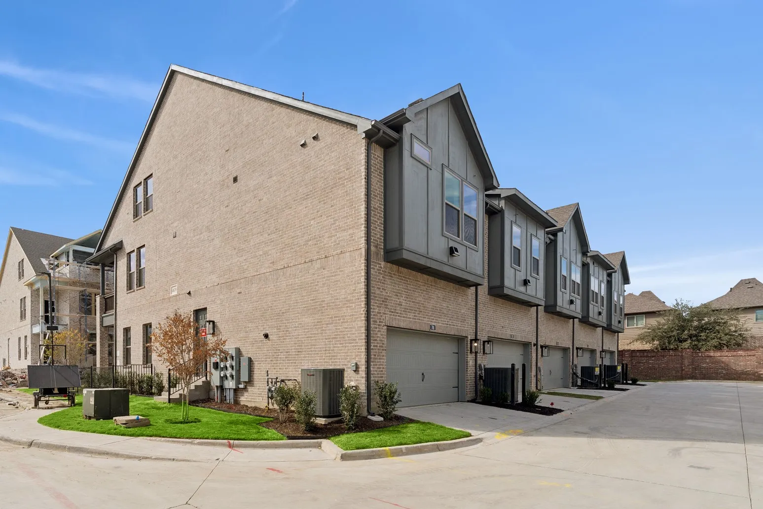 Townhouse For Sale in Dallas County , 4839 Fuller Court 701, Irving, Texas 75038, 3 Bedroom, 4 Bathroom, 2 Garage spaces, 2,389 Sqft, built in 2025, mls#20989790, Real Estate Agent in Irving, Homes For Sale in Dallas county, Homes For Sale in Irving, Realtor in Irving Texas, Real Estate Brokerage Independent Realty Texas, Luminita Cordes Realtor