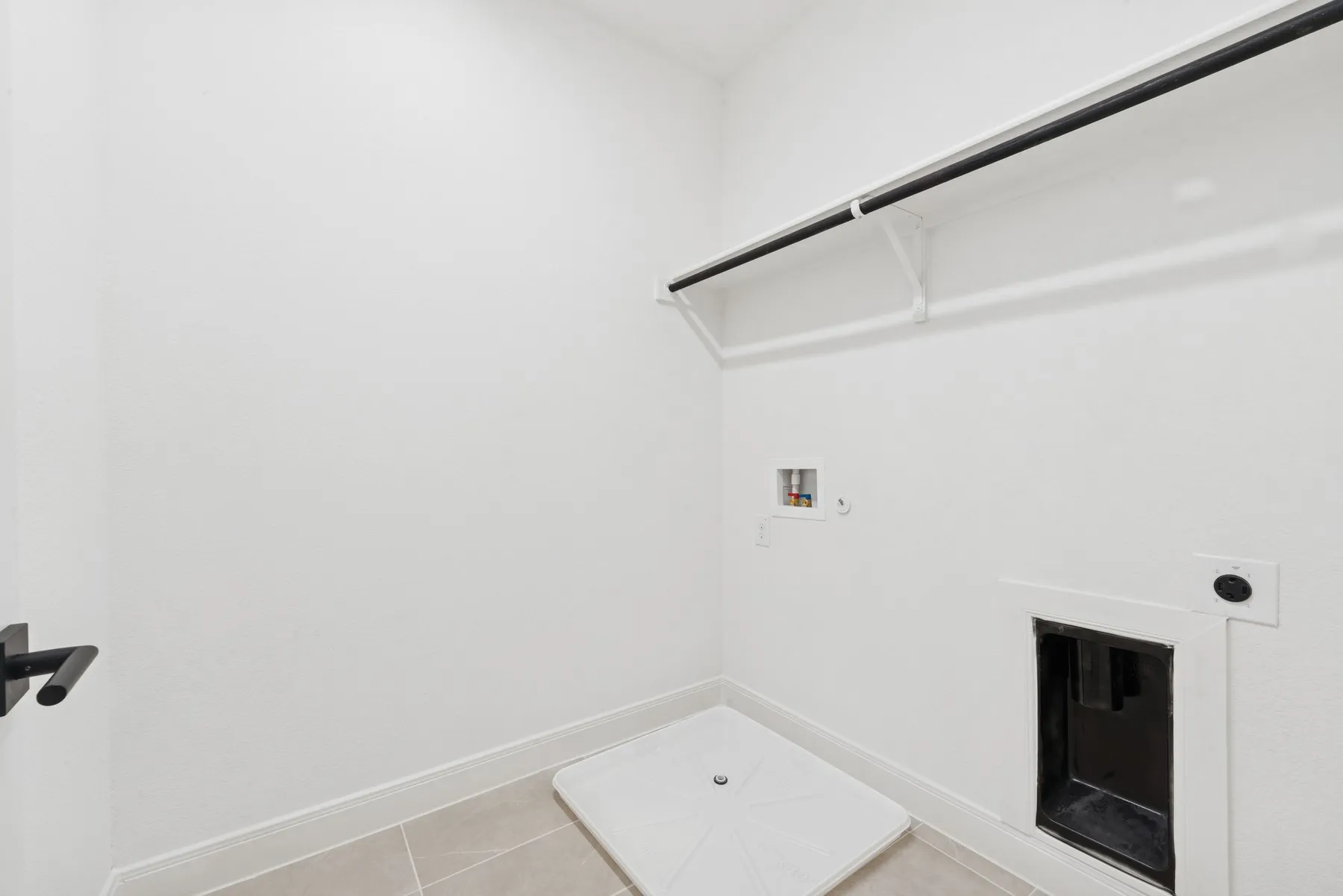 Townhouse For Sale in Dallas County , 4839 Fuller Court 701, Irving, Texas 75038, 3 Bedroom, 4 Bathroom, 2 Garage spaces, 2,389 Sqft, built in 2025, mls#20989790, Real Estate Agent in Irving, Homes For Sale in Dallas county, Homes For Sale in Irving, Realtor in Irving Texas, Real Estate Brokerage Independent Realty Texas, Luminita Cordes Realtor