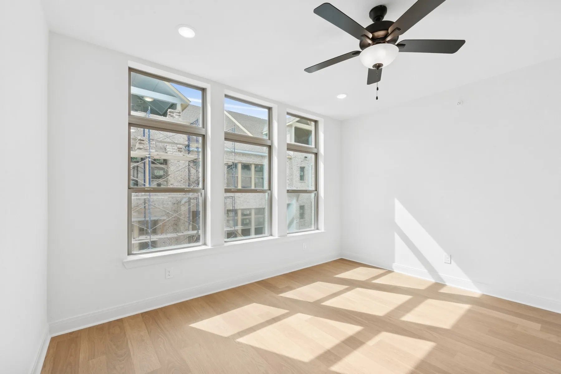 Townhouse For Sale in Dallas County , 4839 Fuller Court 701, Irving, Texas 75038, 3 Bedroom, 4 Bathroom, 2 Garage spaces, 2,389 Sqft, built in 2025, mls#20989790, Real Estate Agent in Irving, Homes For Sale in Dallas county, Homes For Sale in Irving, Realtor in Irving Texas, Real Estate Brokerage Independent Realty Texas, Luminita Cordes Realtor