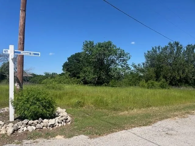 Unimproved Land For Sale in Hill County , 1213 Overlook Court, Whitney, Texas 76692, 0, 0, Garage spaces, 0 Sqft, built in 0, Price $40,000, mls#20991856, Real Estate Agent in Whitney, Homes For Sale in Hill county, Homes For Sale in Whitney, Realtor in Whitney Texas, Real Estate Brokerage Independent Realty Texas, Luminita Cordes Realtor