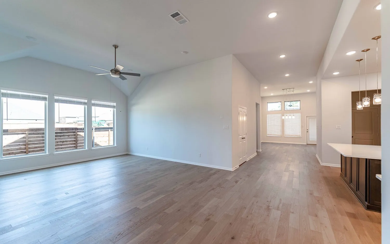 Single Family Residence For Sale in Dallas County , 2033 Blue Moon Bay, Mesquite, Texas 75181, 5 Bedrooms, 3 Bathrooms, 2 Garage spaces, 2,778 Sqft, built in 2025, New Construction - Complete, Price $539,178, mls#20992155, Real Estate Agent in Mesquite, Homes For Sale in Dallas county, Homes For Sale in Mesquite, Realtor in Mesquite Texas, Real Estate Brokerage Independent Realty Texas, Luminita Cordes Realtor