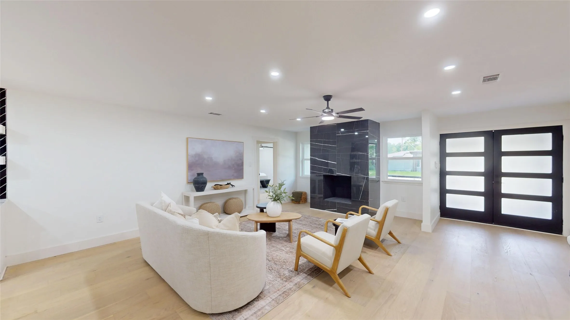 Single Family Residence For Sale in Dallas County , 7126 Edgerton Drive, Dallas, Texas 75231, 4 Bedroom, 4 Bathroom, Garage spaces, 2,570 Sqft, built in 1955, Preowned, mls#20990332, Real Estate Agent in Dallas, Homes For Sale in Dallas county, Homes For Sale in Dallas, Realtor in Dallas Texas, Real Estate Brokerage Independent Realty Texas, Luminita Cordes Realtor