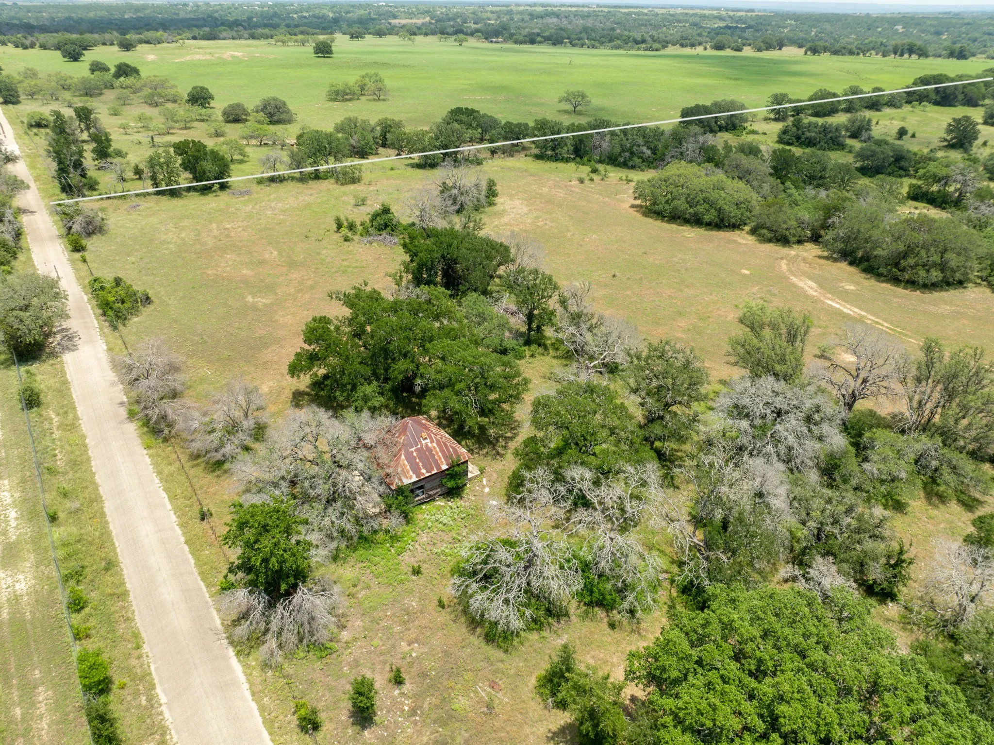 Farm For Sale in Coryell County , 5315 Fm 932, Jonesboro, Texas 76538, 3 Bedrooms, 2 Bathrooms, 2 Garage spaces, 1,812 Sqft, built in 1966, Preowned, Price $4,999,500, mls#20993775, Real Estate Agent in Jonesboro, Homes For Sale in Coryell county, Homes For Sale in Jonesboro, Realtor in Jonesboro Texas, Real Estate Brokerage Independent Realty Texas, Luminita Cordes Realtor