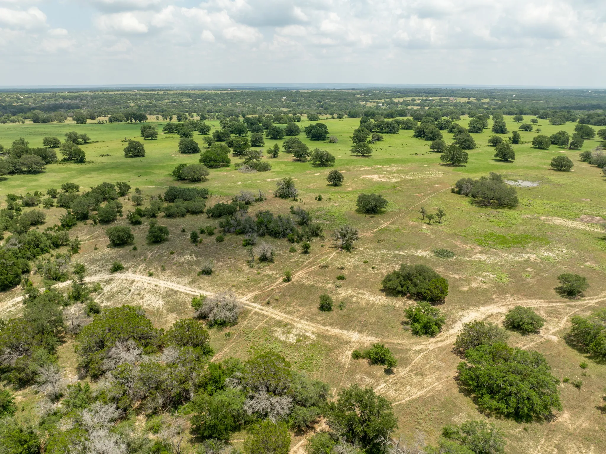 Farm For Sale in Coryell County , 5315 Fm 932, Jonesboro, Texas 76538, 3 Bedrooms, 2 Bathrooms, 2 Garage spaces, 1,812 Sqft, built in 1966, Preowned, Price $4,999,500, mls#20993775, Real Estate Agent in Jonesboro, Homes For Sale in Coryell county, Homes For Sale in Jonesboro, Realtor in Jonesboro Texas, Real Estate Brokerage Independent Realty Texas, Luminita Cordes Realtor