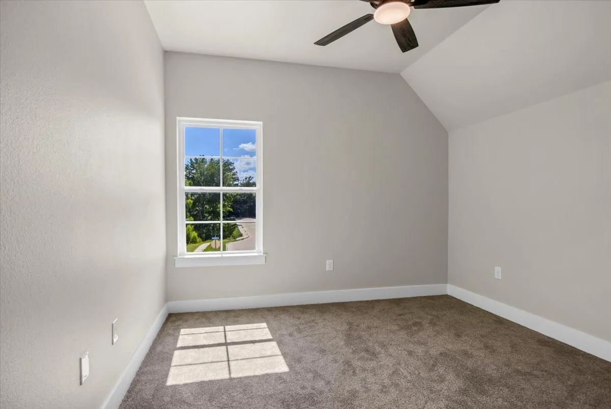 Single Family Residence For Sale in Smith County , 1001 Mallard Drive, Lindale, Texas 75771, 4 Bedroom, 3 Bathroom, 2 Garage spaces, 2,462 Sqft, built in 2024, New Construction - Complete, mls#20994076, Real Estate Agent in Lindale, Homes For Sale in Smith county, Homes For Sale in Lindale, Realtor in Lindale Texas, Real Estate Brokerage Independent Realty Texas, Luminita Cordes Realtor
