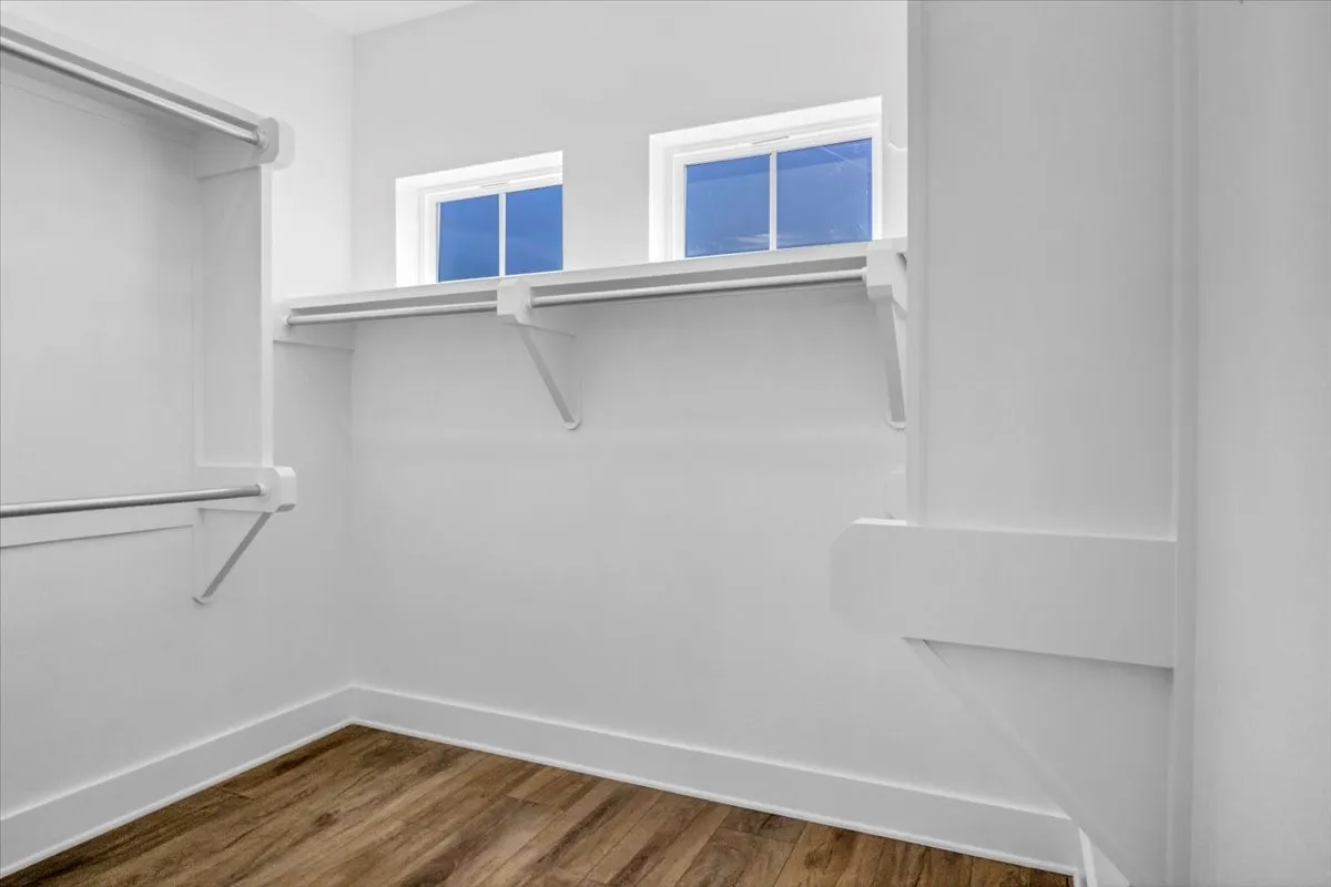 Single Family Residence For Sale in Smith County , 1001 Mallard Drive, Lindale, Texas 75771, 4 Bedroom, 3 Bathroom, 2 Garage spaces, 2,462 Sqft, built in 2024, New Construction - Complete, mls#20994076, Real Estate Agent in Lindale, Homes For Sale in Smith county, Homes For Sale in Lindale, Realtor in Lindale Texas, Real Estate Brokerage Independent Realty Texas, Luminita Cordes Realtor