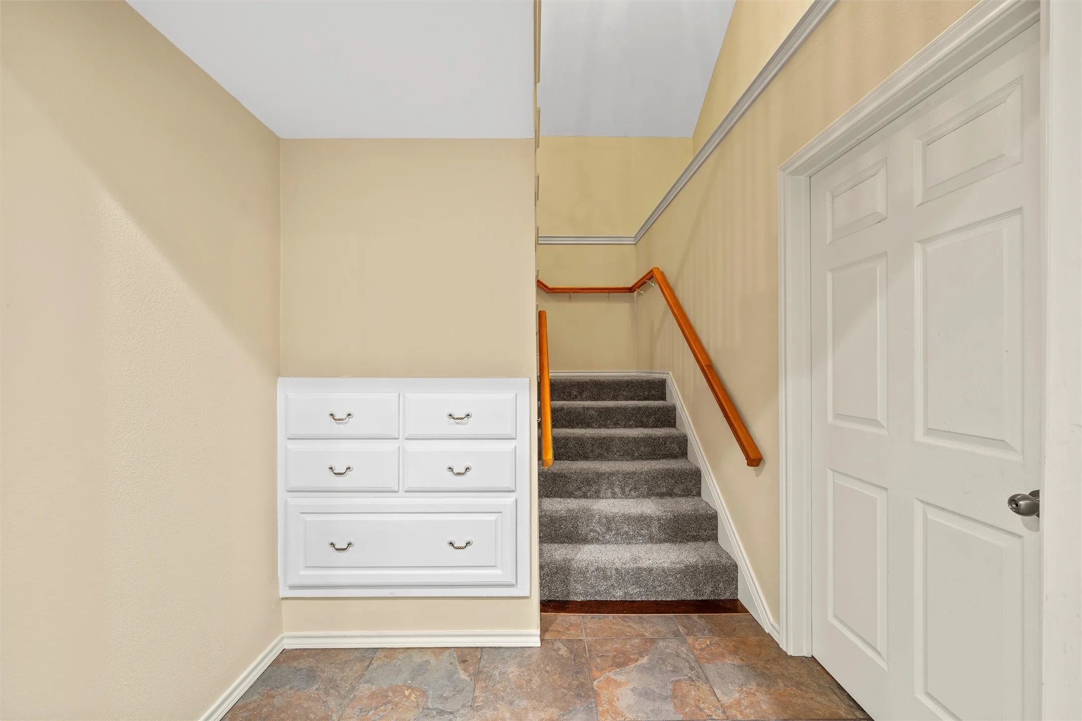 Single Family Residence For Sale in Mc Lennan County , 8216 Teakwood Drive, Woodway, Texas 76712, 5 Bedroom, 3 Bathroom, Garage spaces, 3,317 Sqft, built in 1984, mls#20984461, Real Estate Agent in Woodway, Homes For Sale in Mc Lennan county, Homes For Sale in Woodway, Realtor in Woodway Texas, Real Estate Brokerage Independent Realty Texas, Luminita Cordes Realtor