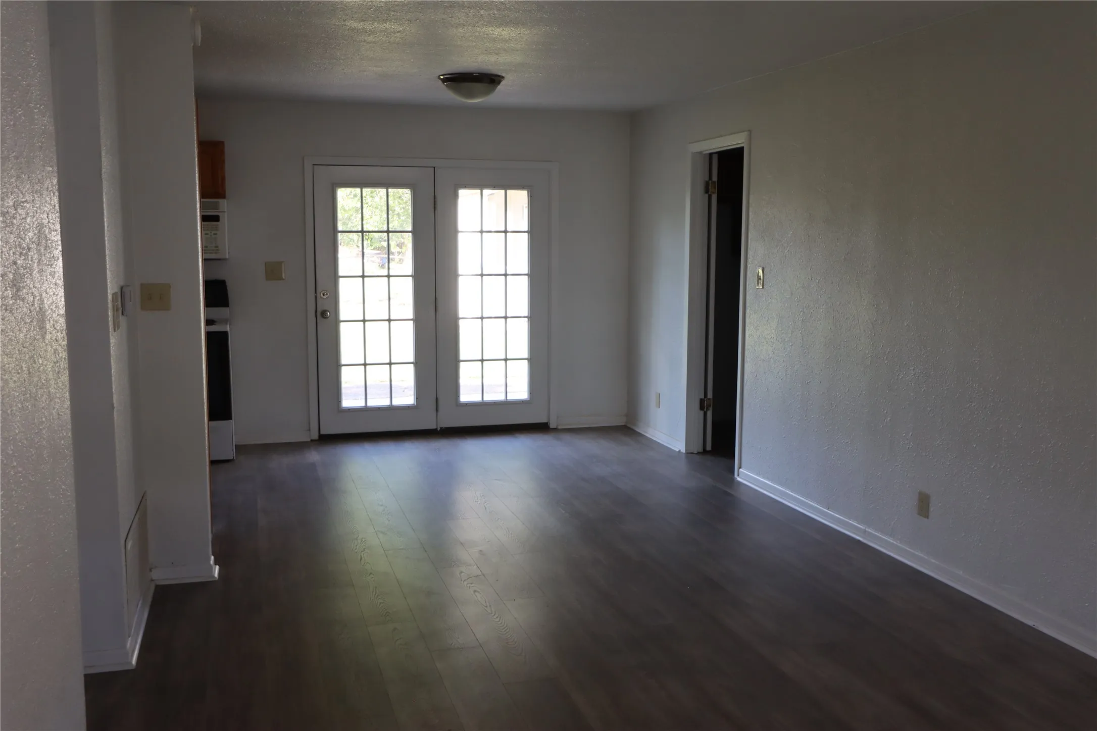 Single Family Residence For Sale in Eastland County , 1223 Meadowbrook Street, Ranger, Texas 76470, 4 Bedrooms, 2 Bathrooms, 2 Garage spaces, 1,288 Sqft, built in 1982, Price $153,000, mls#20994414, Real Estate Agent in Ranger, Homes For Sale in Eastland county, Homes For Sale in Ranger, Realtor in Ranger Texas, Real Estate Brokerage Independent Realty Texas, Luminita Cordes Realtor