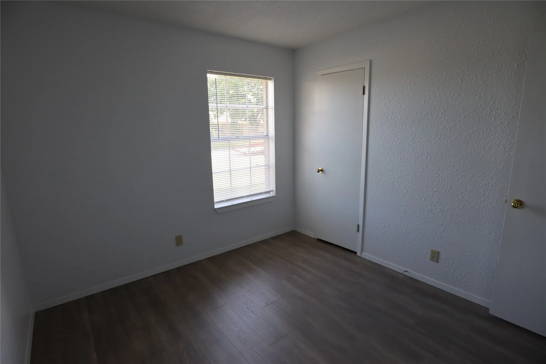 Single Family Residence For Sale in Eastland County , 1223 Meadowbrook Street, Ranger, Texas 76470, 4 Bedrooms, 2 Bathrooms, 2 Garage spaces, 1,288 Sqft, built in 1982, Price $153,000, mls#20994414, Real Estate Agent in Ranger, Homes For Sale in Eastland county, Homes For Sale in Ranger, Realtor in Ranger Texas, Real Estate Brokerage Independent Realty Texas, Luminita Cordes Realtor