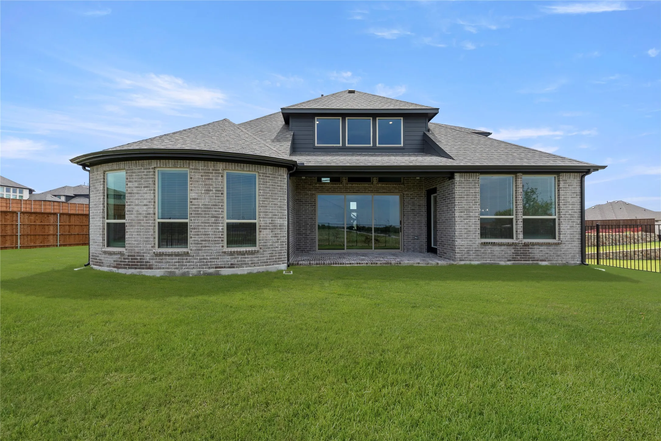 Single Family Residence For Sale in Collin County , 1700 Pepperdine Place, Prosper, Texas 75078, 5 Bedrooms, 4 Bathrooms, 3 Garage spaces, 3,878 Sqft, built in 2025, New Construction - Complete, Price $998,950, mls#20995064, Real Estate Agent in Prosper, Homes For Sale in Collin county, Homes For Sale in Prosper, Realtor in Prosper Texas, Real Estate Brokerage Independent Realty Texas, Luminita Cordes Realtor