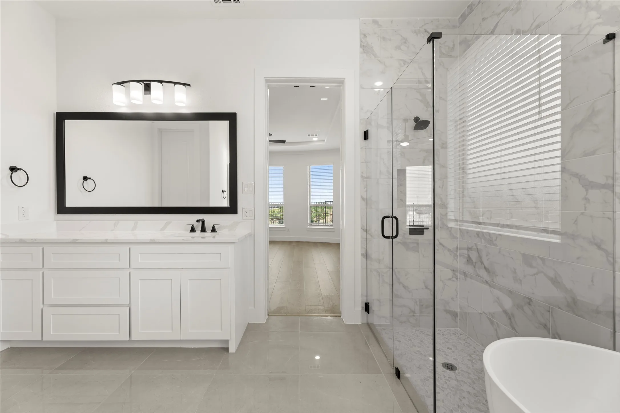 20. 1700 Pepperdine - Bath (4)