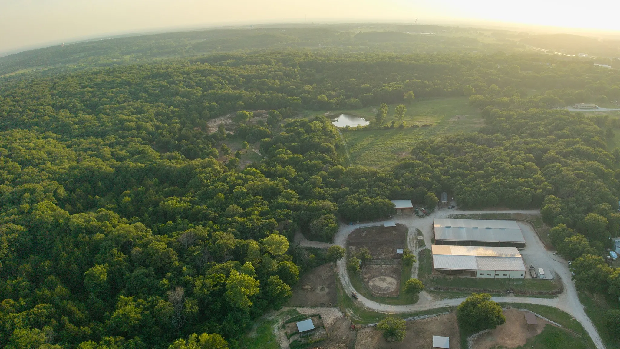 Farm For Sale in Cooke County , 8016 E US HWY 82, Gainesville, Texas 76240, 3 Bedroom, 5 Bathroom, Garage spaces, 1,782 Sqft, built in 2018, mls#20941405, Real Estate Agent in Gainesville, Homes For Sale in Cooke county, Homes For Sale in Gainesville, Realtor in Gainesville Texas, Real Estate Brokerage Independent Realty Texas, Luminita Cordes Realtor