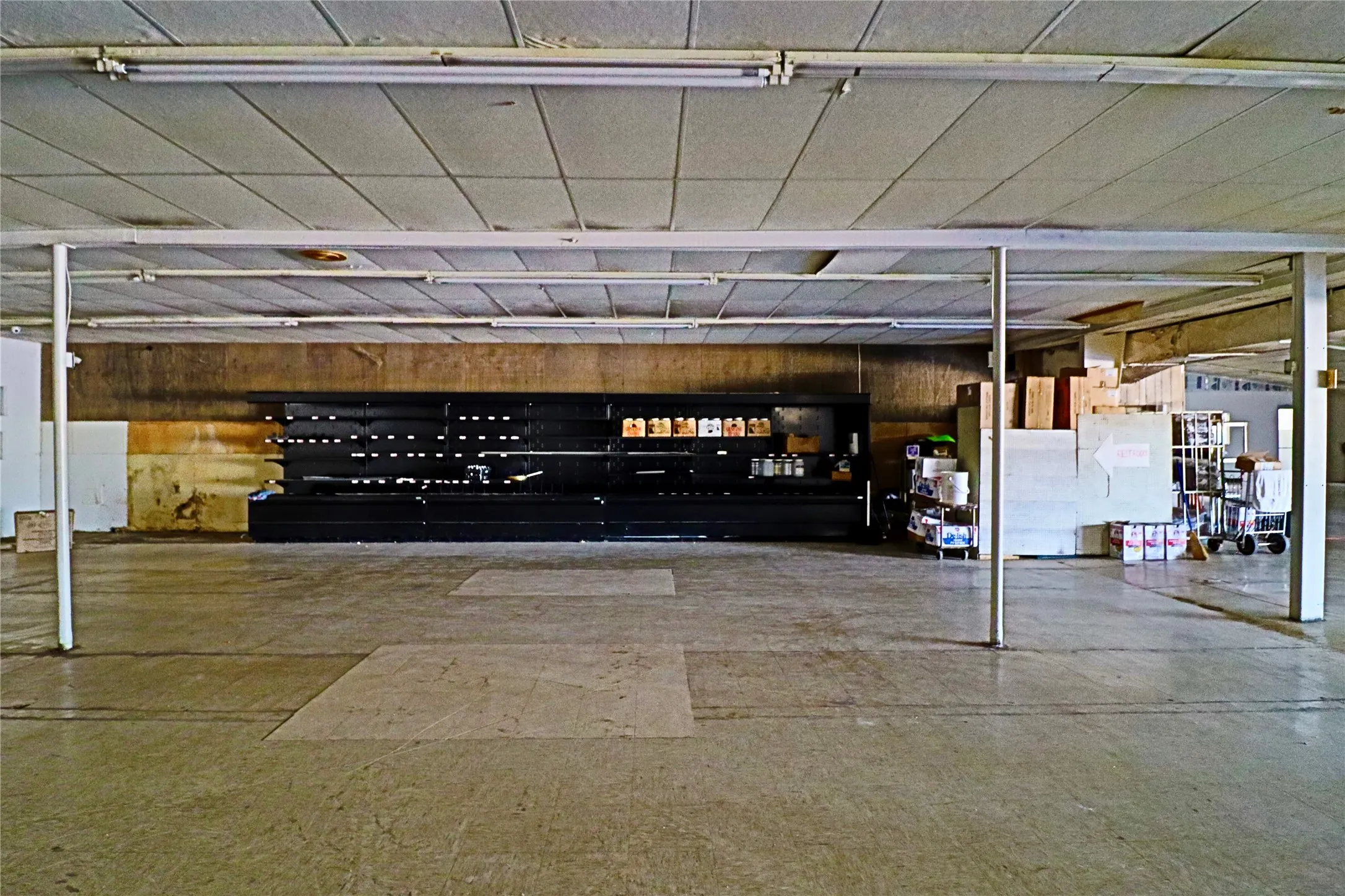 Retail For Rent in Rains County , 462 Hwy 276, East Tawakoni, Texas 75472, 0, 0, Garage spaces, 0 Sqft, built in 1960, Preowned, Price $5,000, mls#20995133, Real Estate Agent in East Tawakoni, Homes For Rent in Rains county, Homes For Rent in East Tawakoni, Realtor in East Tawakoni Texas, Real Estate Brokerage Independent Realty Texas, Luminita Cordes Realtor