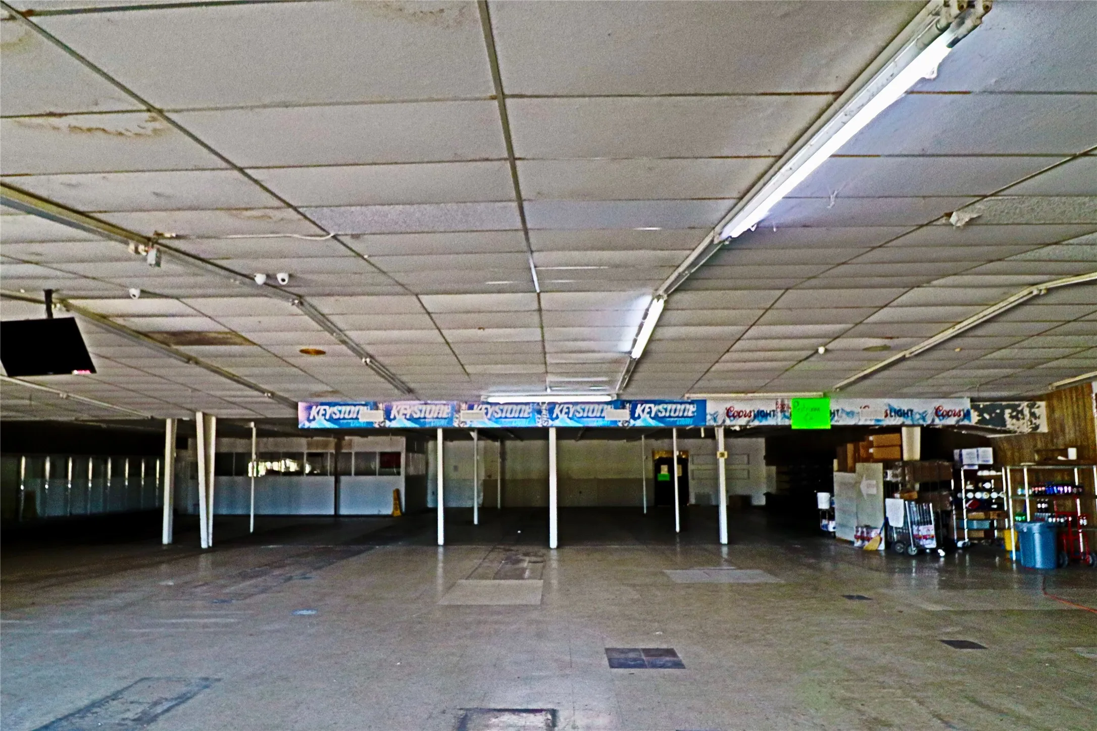 Retail For Rent in Rains County , 462 Hwy 276, East Tawakoni, Texas 75472, 0, 0, Garage spaces, 0 Sqft, built in 1960, Preowned, Price $5,000, mls#20995133, Real Estate Agent in East Tawakoni, Homes For Rent in Rains county, Homes For Rent in East Tawakoni, Realtor in East Tawakoni Texas, Real Estate Brokerage Independent Realty Texas, Luminita Cordes Realtor