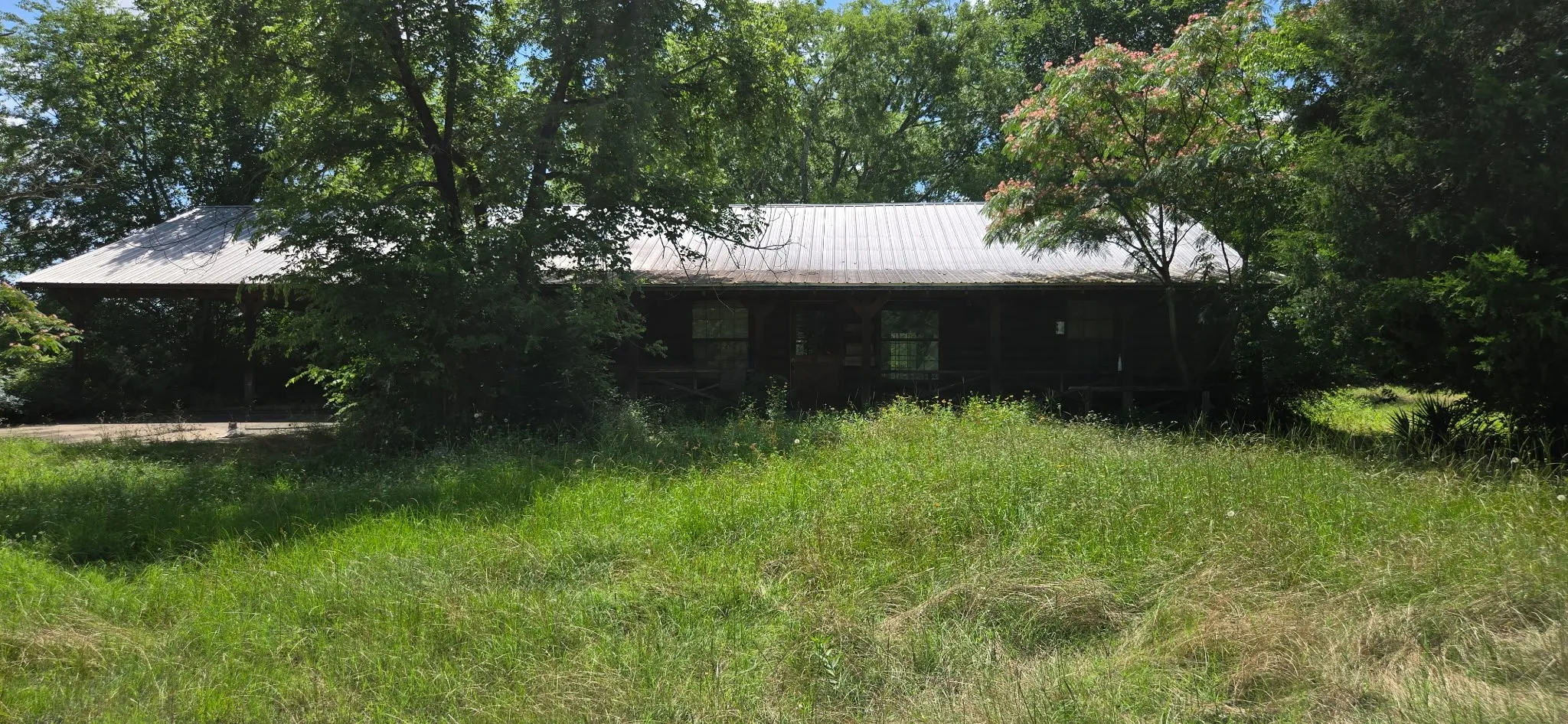 Improved Land For Sale in Henderson County , 12077 County Road 1200, Malakoff, Texas 75148, 0, 0, Garage spaces, 0 Sqft, built in 1986, mls#20995186, Real Estate Agent in Malakoff, Homes For Sale in Henderson county, Homes For Sale in Malakoff, Realtor in Malakoff Texas, Real Estate Brokerage Independent Realty Texas, Luminita Cordes Realtor